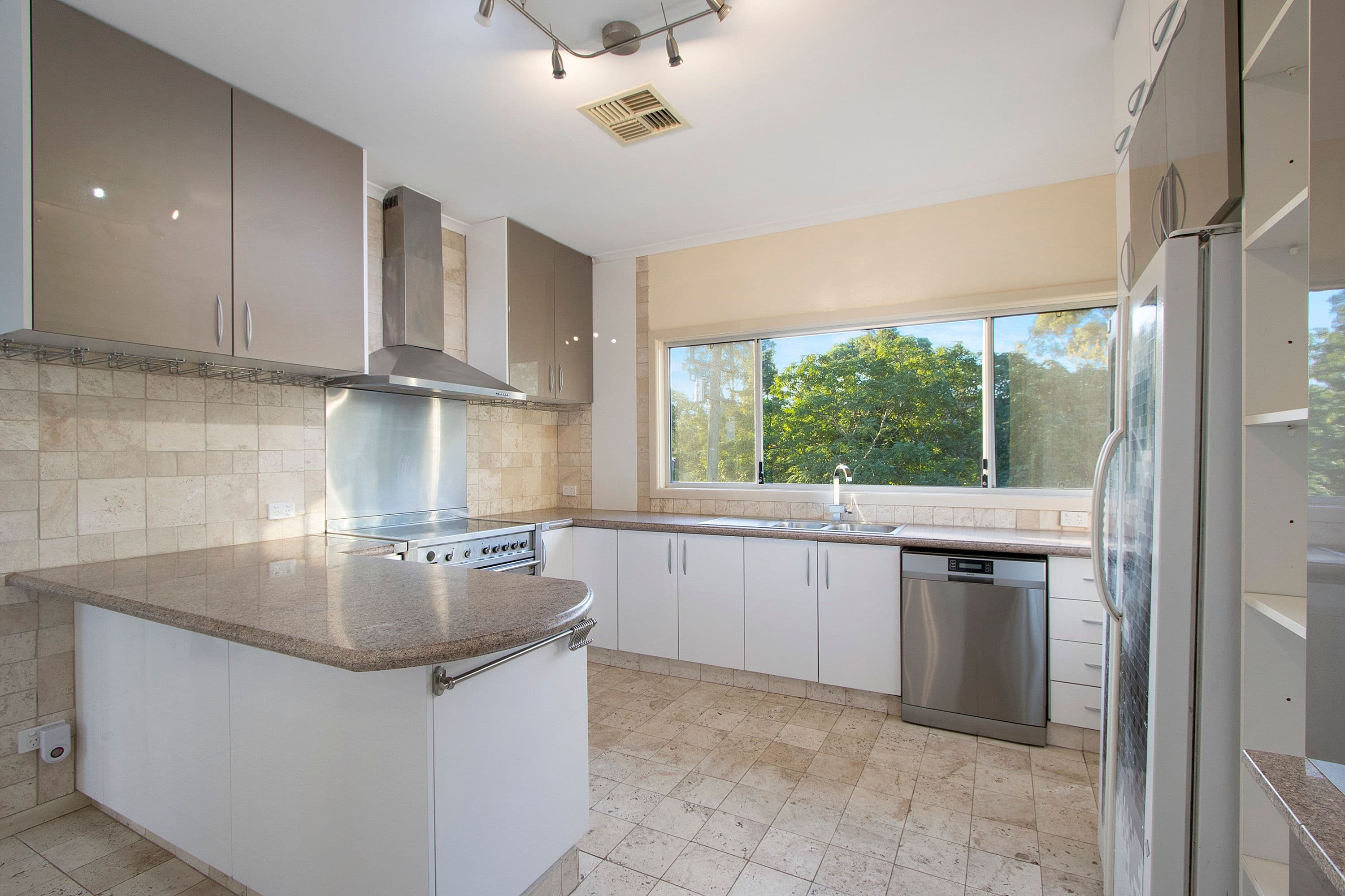 18 Lagoon Road, Pitt Town - Thumbnail 3