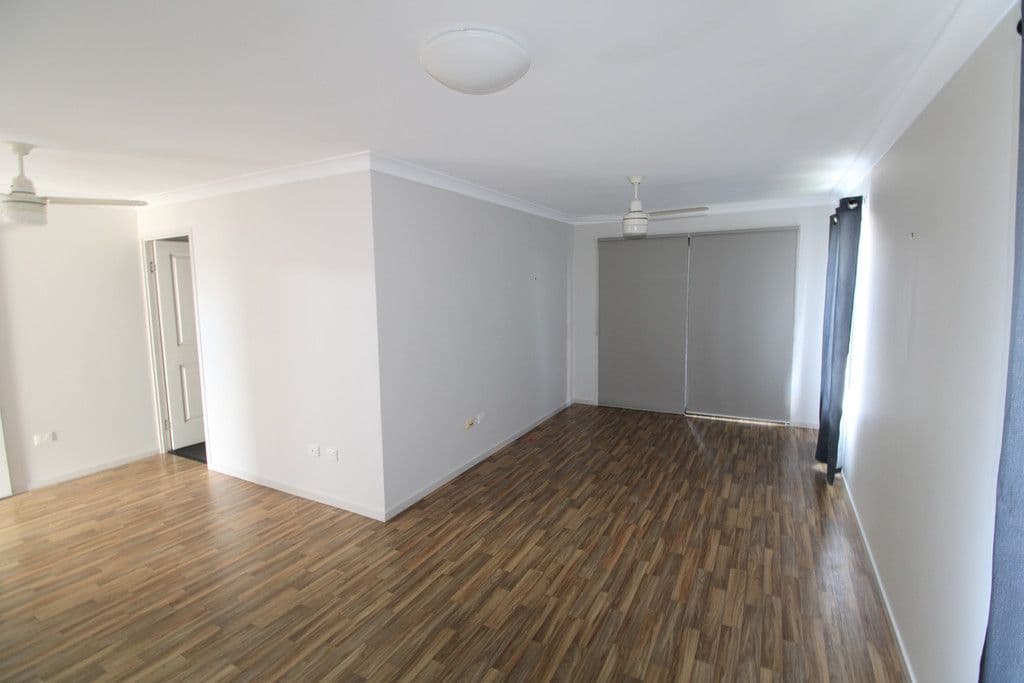 46 Mayfair Drive, Emerald QLD 4720, Emerald - Thumbnail 7