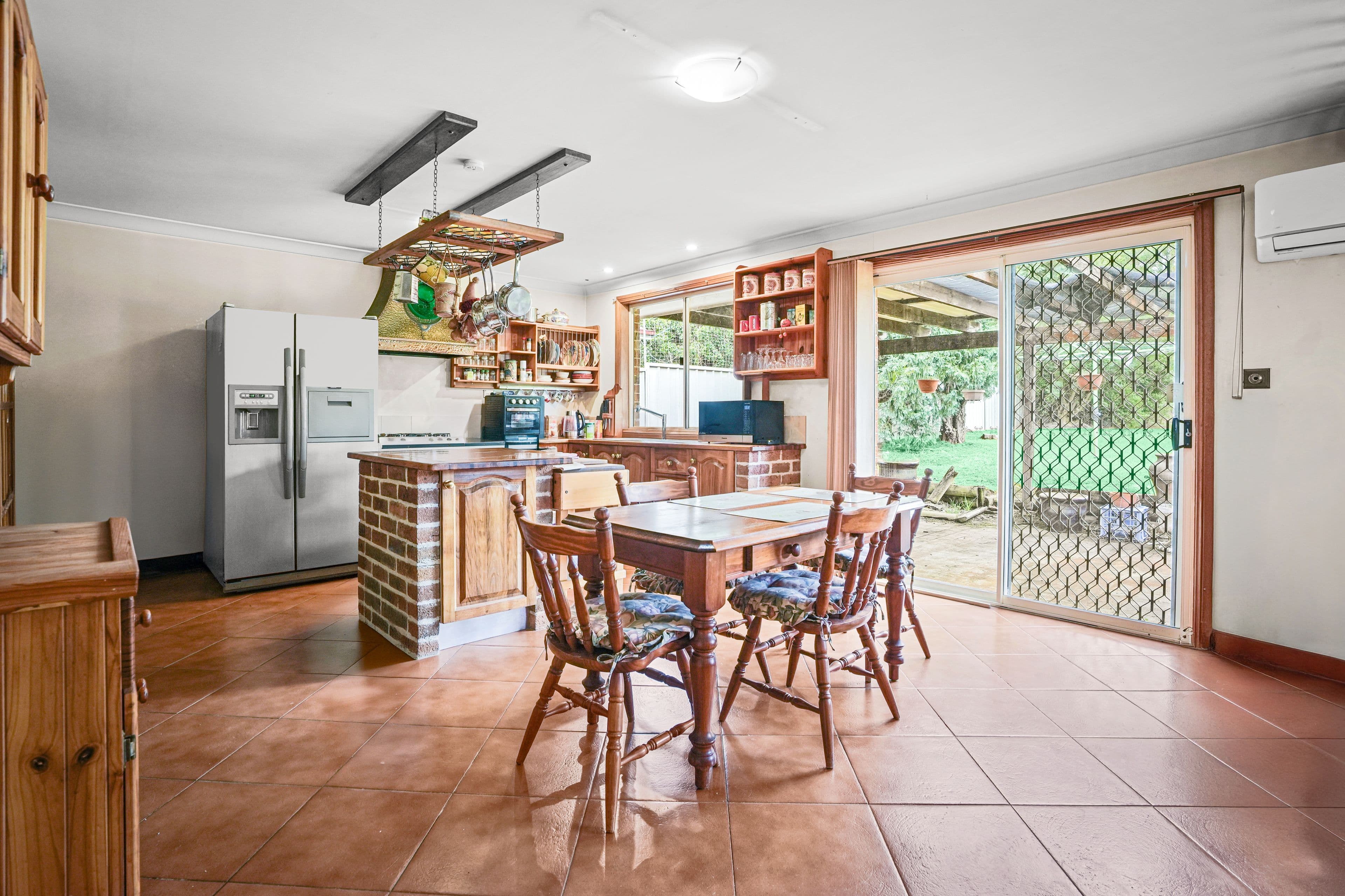 16 Yellow Gum Close, Glenmore Park NSW 2745, Glenmore Park - Thumbnail 6