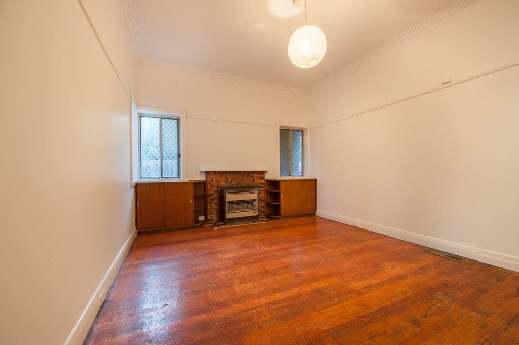 24 Wurruk Avenue, Preston VIC 3072, Preston - Thumbnail 3