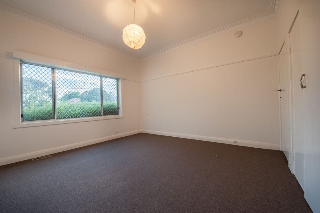 24 Wurruk Avenue, Preston VIC 3072, Preston - Thumbnail 5