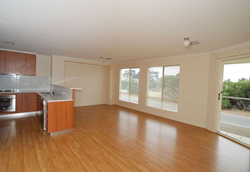2 Thomas Street, ALDINGA BEACH SA 5173, Aldinga Beach - Thumbnail 7