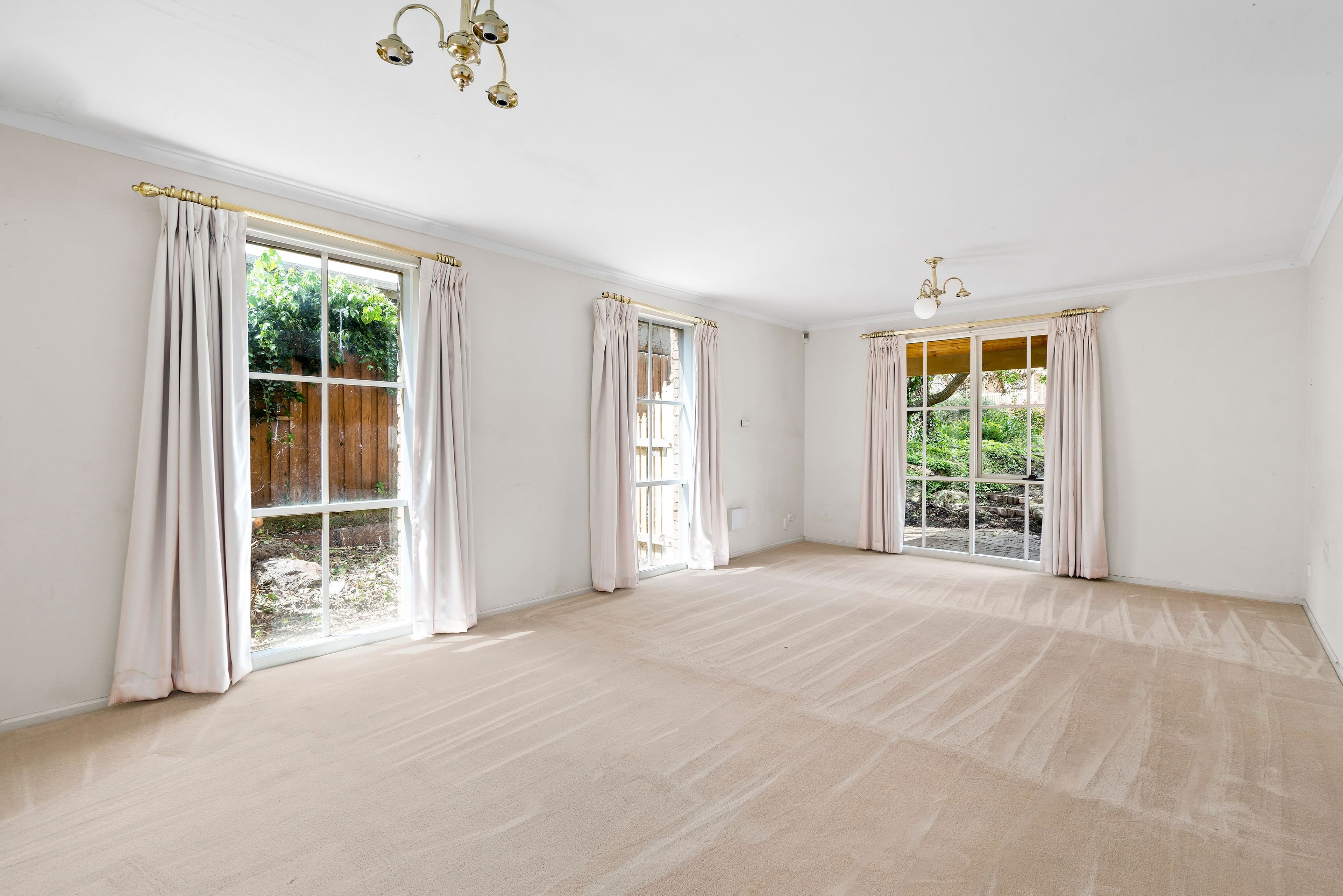 19 Kerri Court, Sunbury VIC 3429, Sunbury - Thumbnail 3