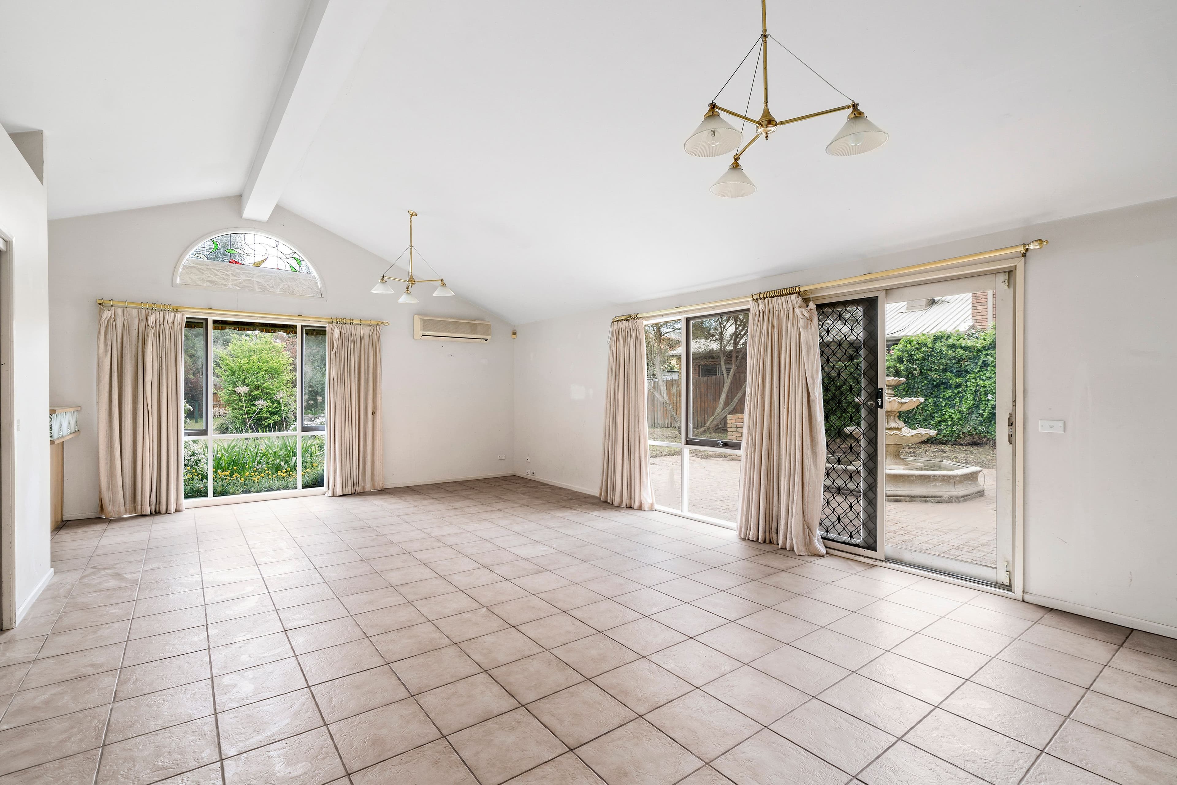 19 Kerri Court, Sunbury VIC 3429, Sunbury - Thumbnail 4