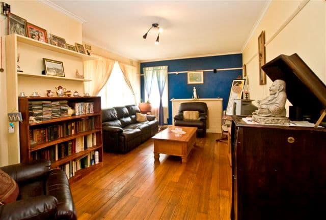 4 Ambon Court, HEIDELBERG WEST VIC 3081, Heidelberg West - Thumbnail 2