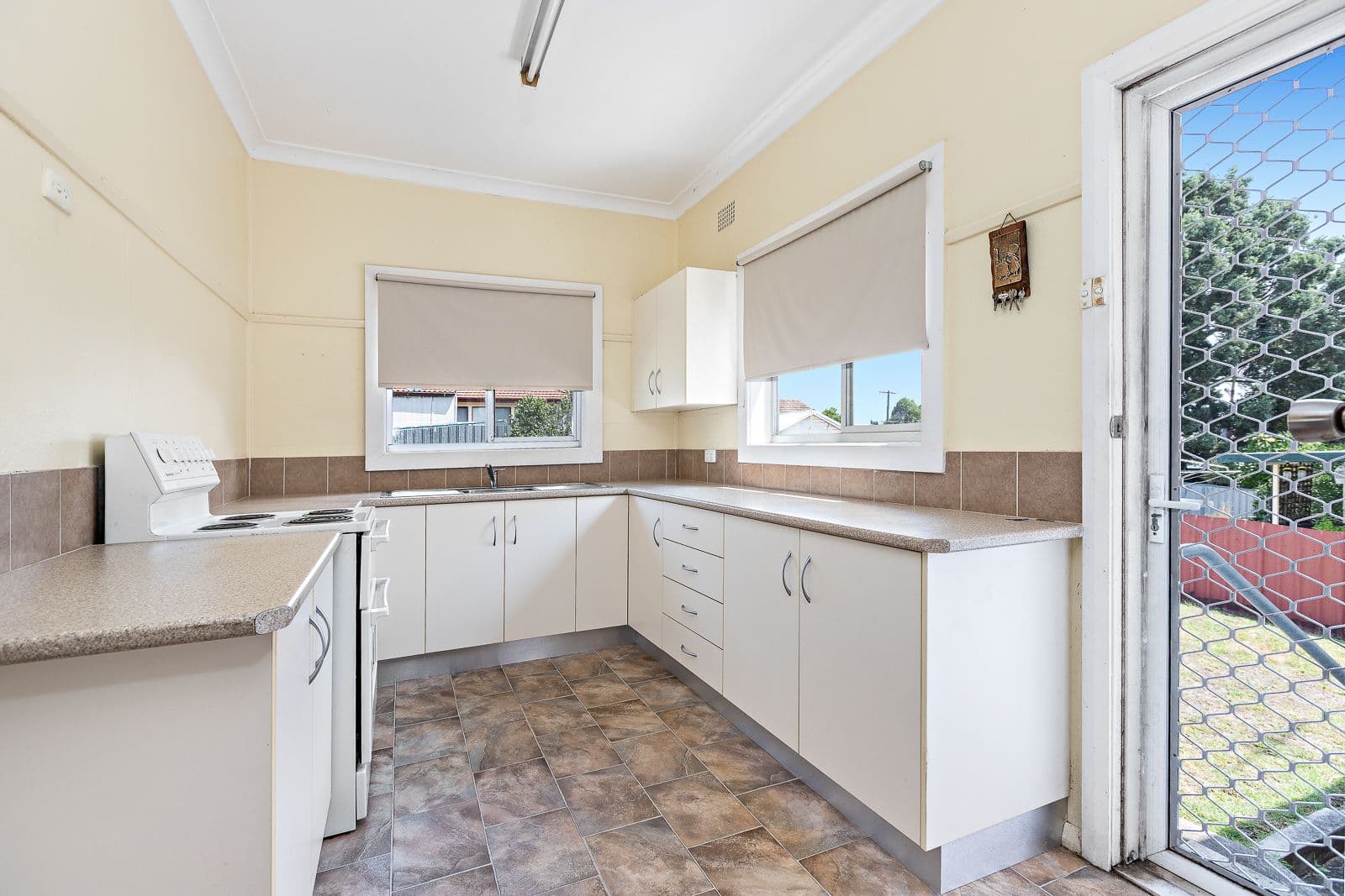 45 Compton Street, North Lambton - Thumbnail 3