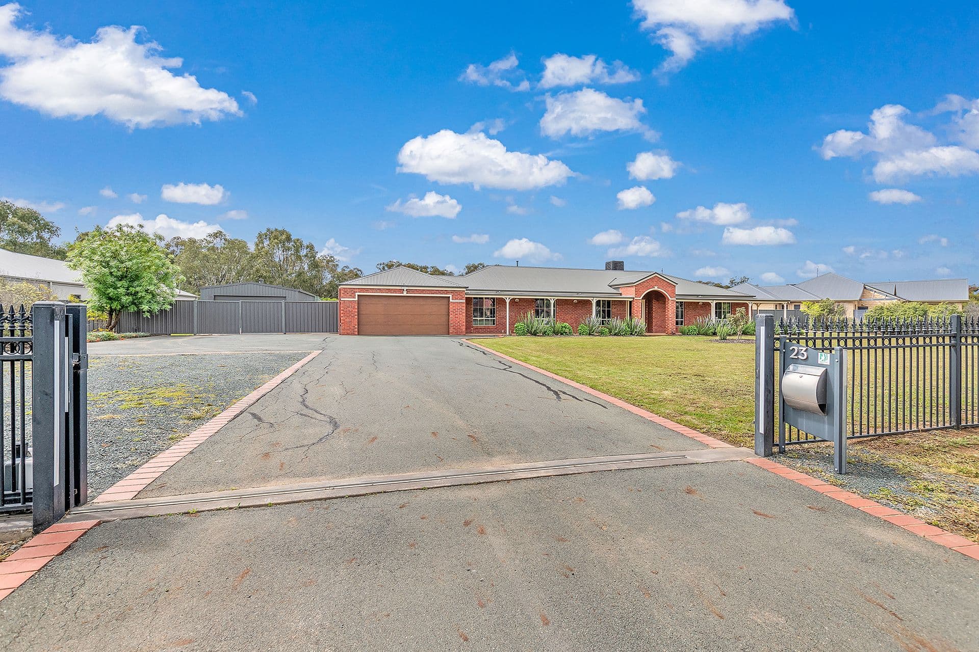23 Chelsworth Drive, Echuca VIC 3564, Echuca - Thumbnail 2