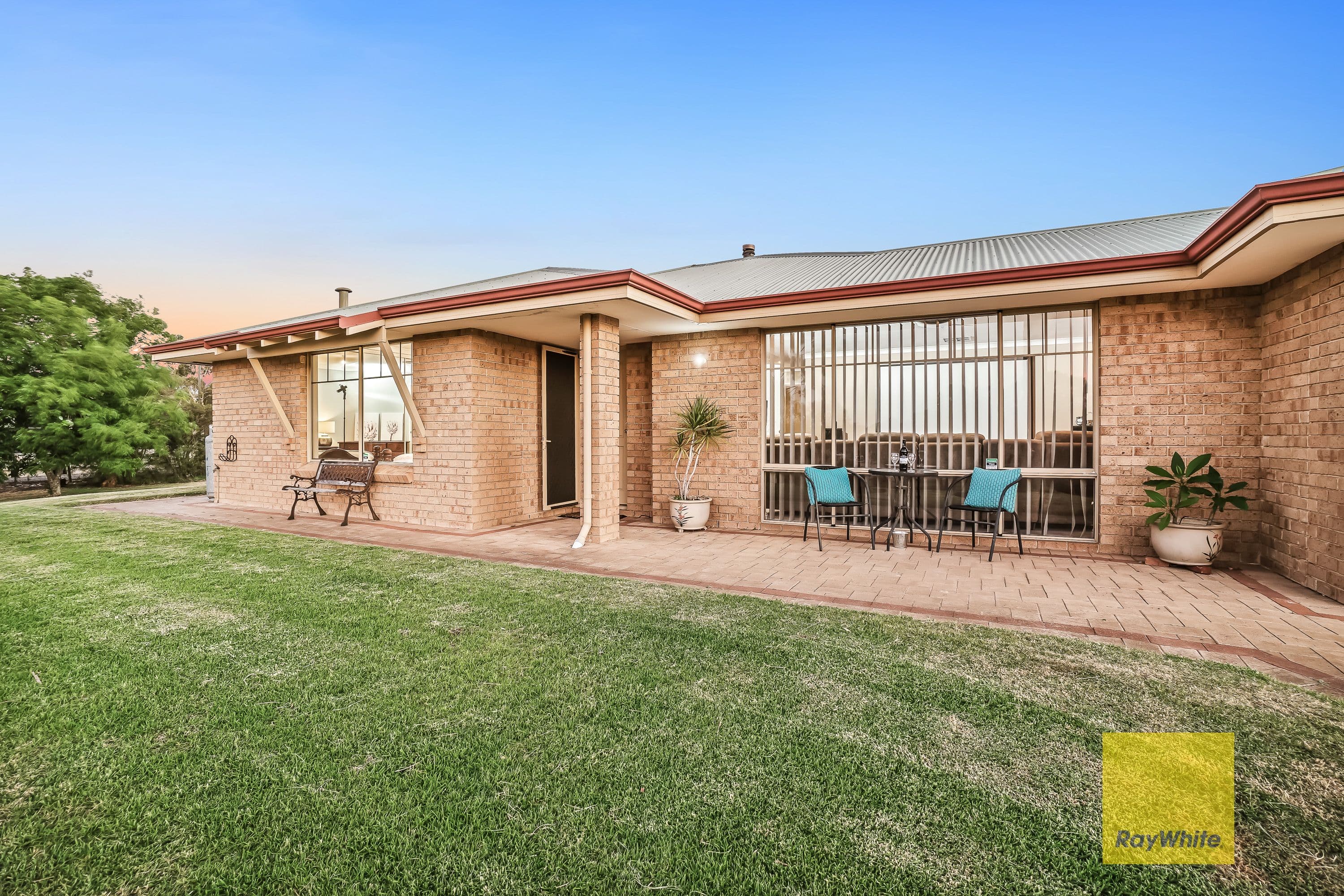 10 Lenzo Court, GNANGARA WA 6077, Gnangara - Thumbnail 3