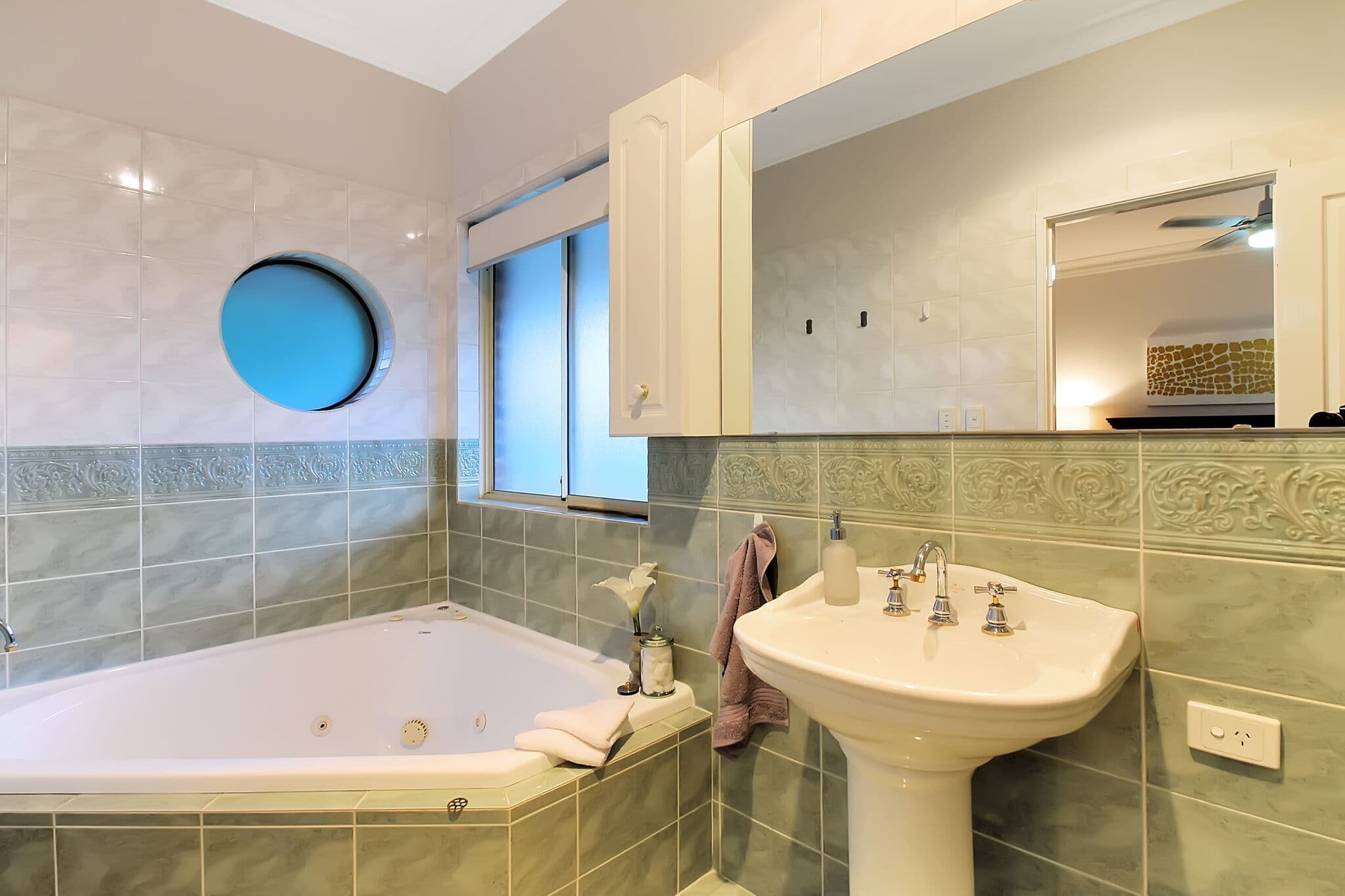 24 Seminara Place, MARIGINIUP WA 6078, Mariginiup - Thumbnail 4