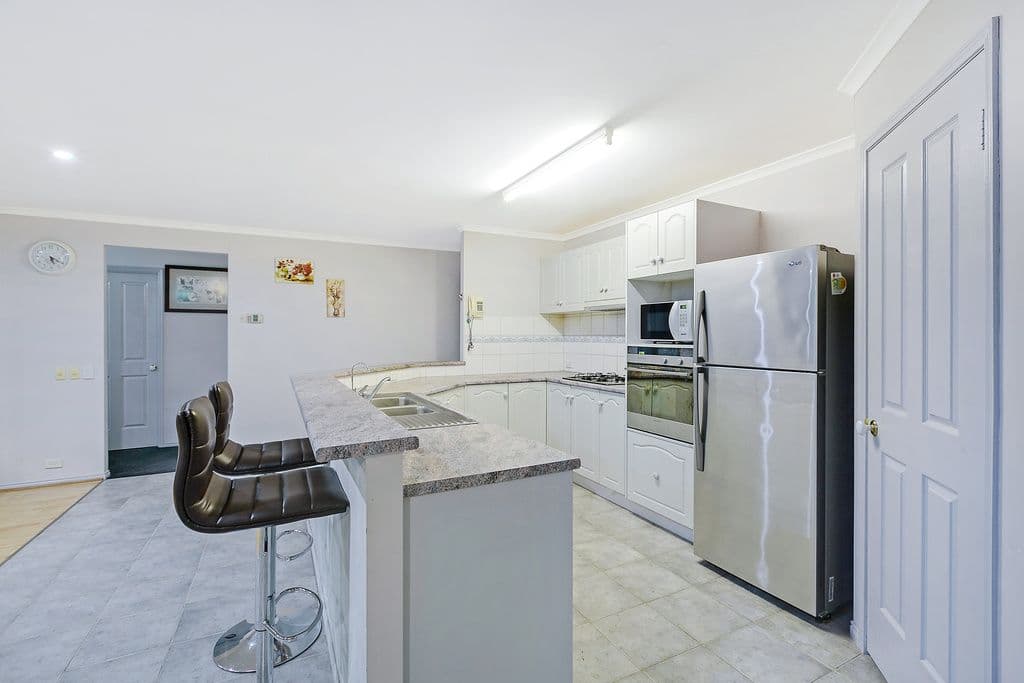 5 Sahra Court, EPPING VIC 3076, Epping - Thumbnail 2