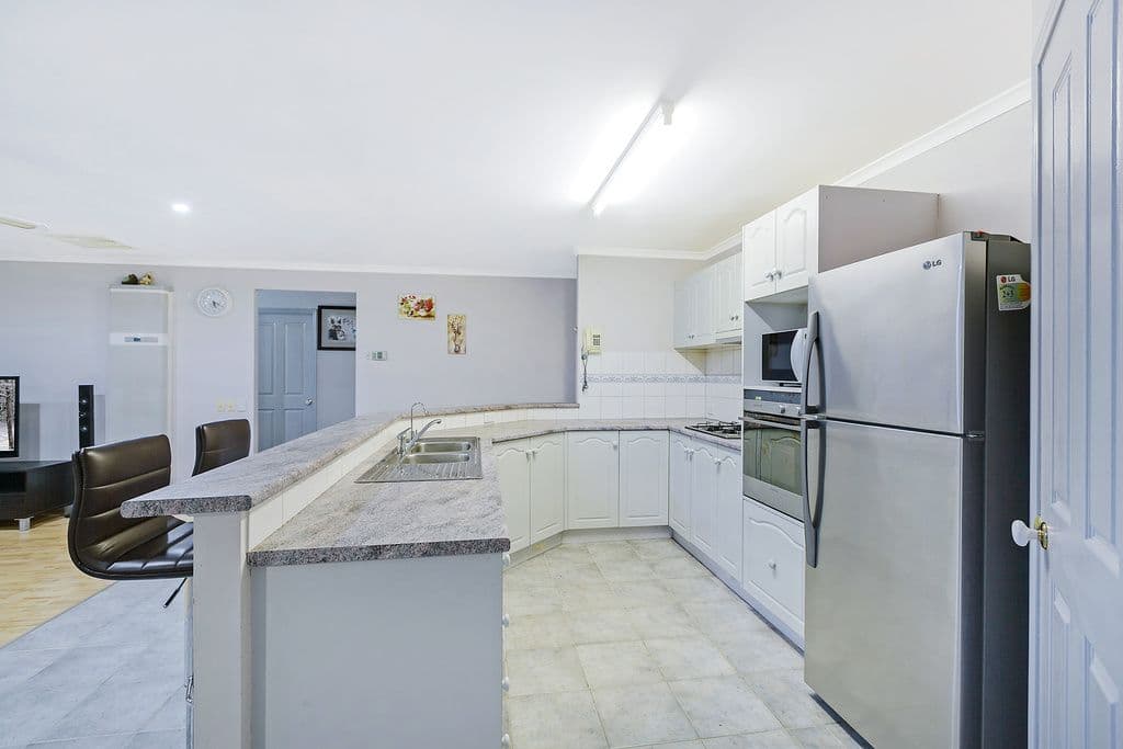 5 Sahra Court, EPPING VIC 3076, Epping - Thumbnail 3