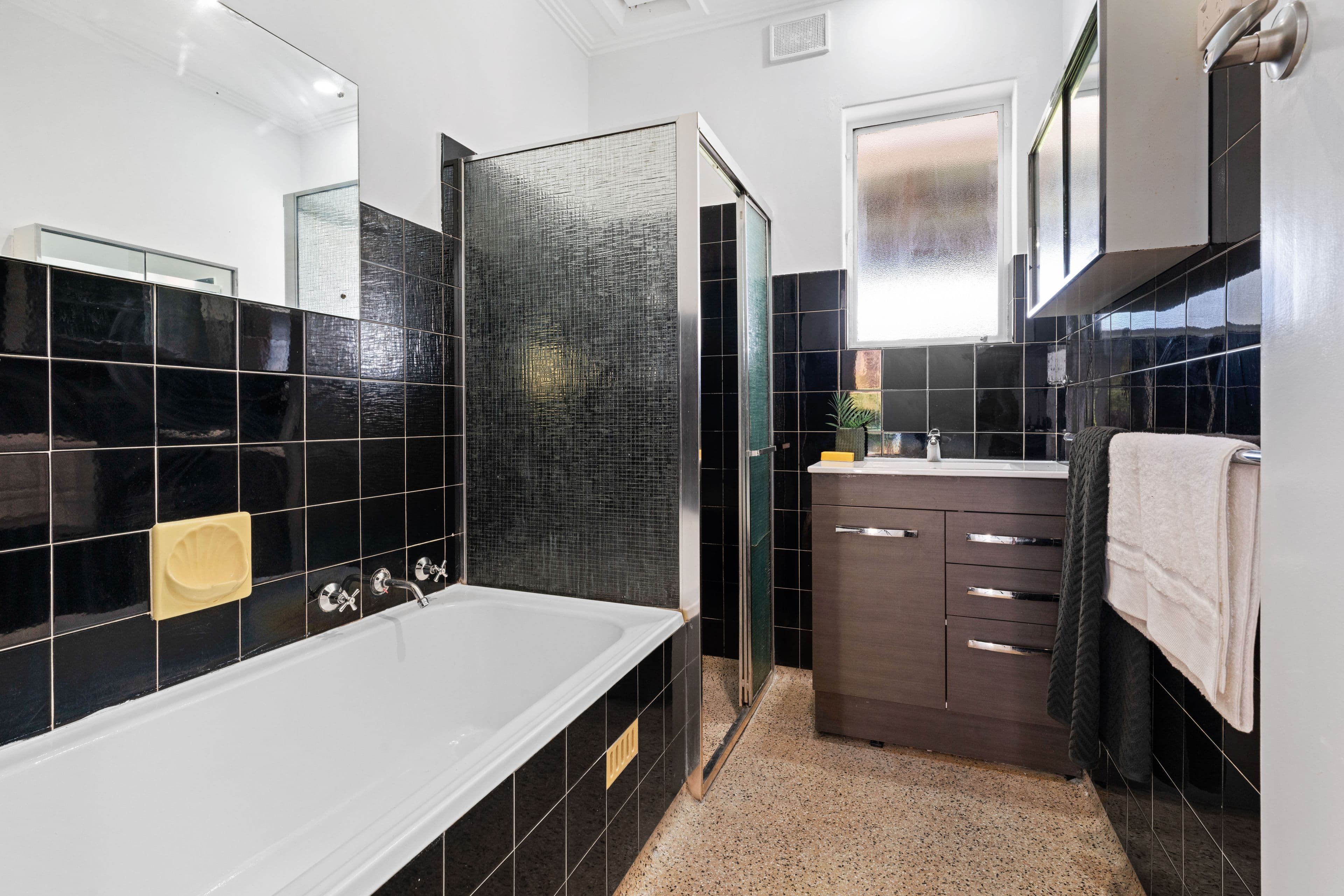 25 Hawke Street, Ridgehaven SA 5097, Ridgehaven - Thumbnail 4