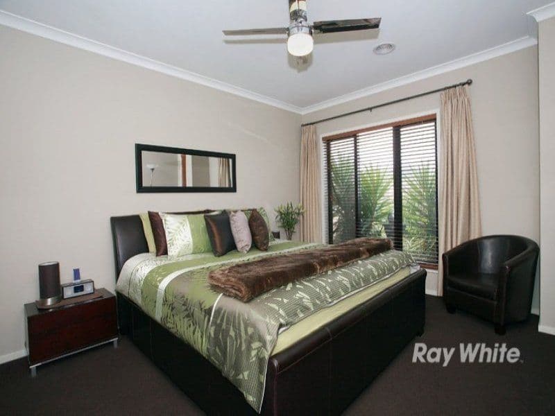 5 Carmody Court, CRANBOURNE VIC 3977, Cranbourne - Thumbnail 4