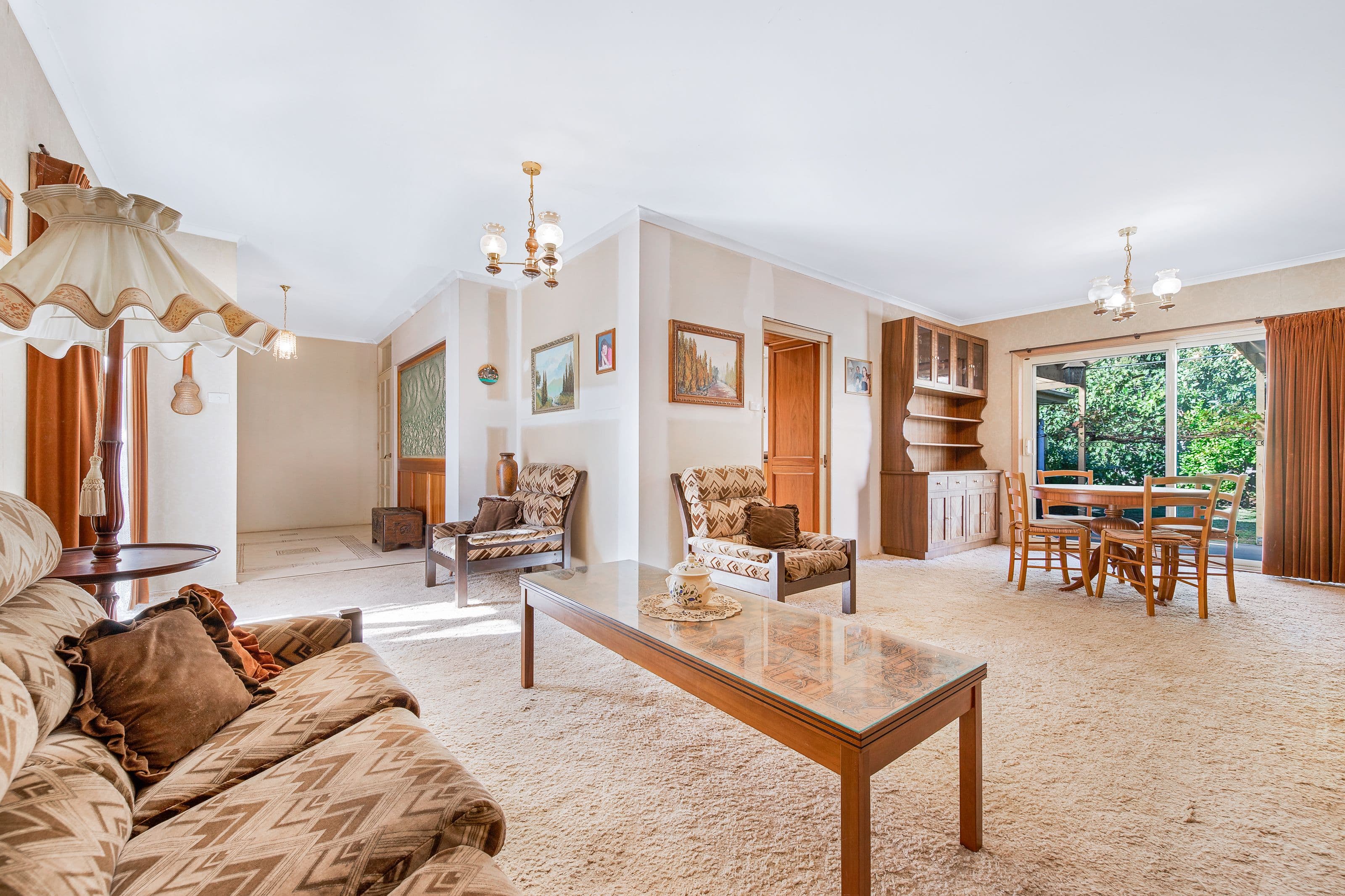 28 Watsons Road, Glen Waverley VIC 3150, Glen Waverley - Thumbnail 3
