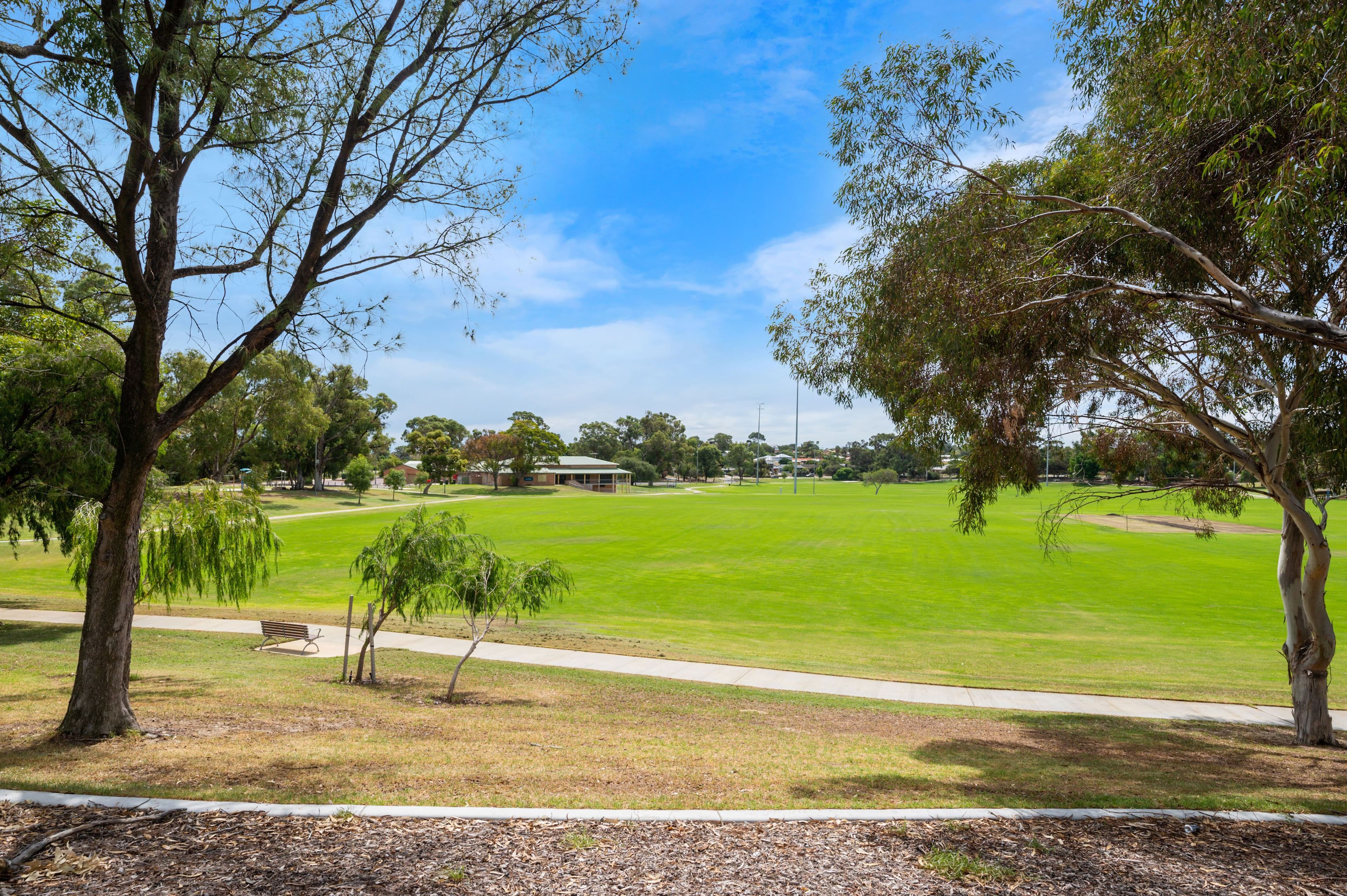 10 Giles Avenue, Padbury WA 6025, Padbury - Thumbnail 3