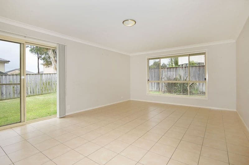 33 Waardong Court, Halls Head, WA, 6210, Halls Head - Thumbnail 4