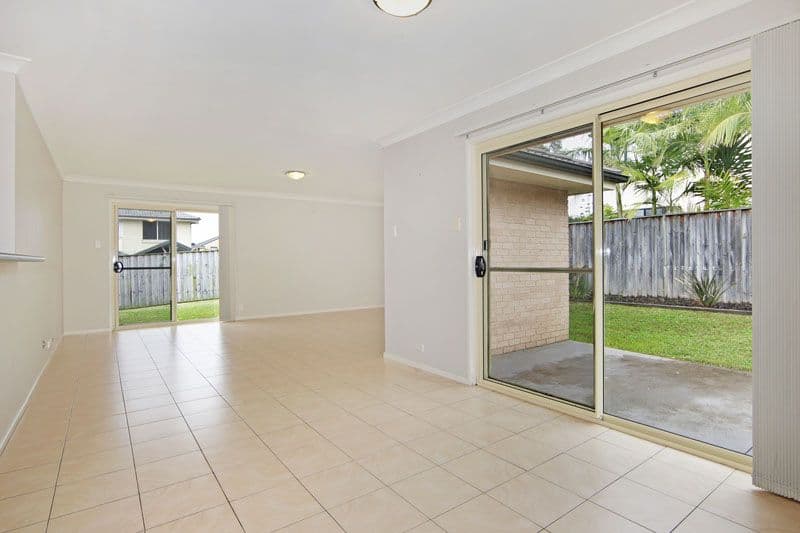33 Waardong Court, Halls Head, WA, 6210, Halls Head - Thumbnail 5
