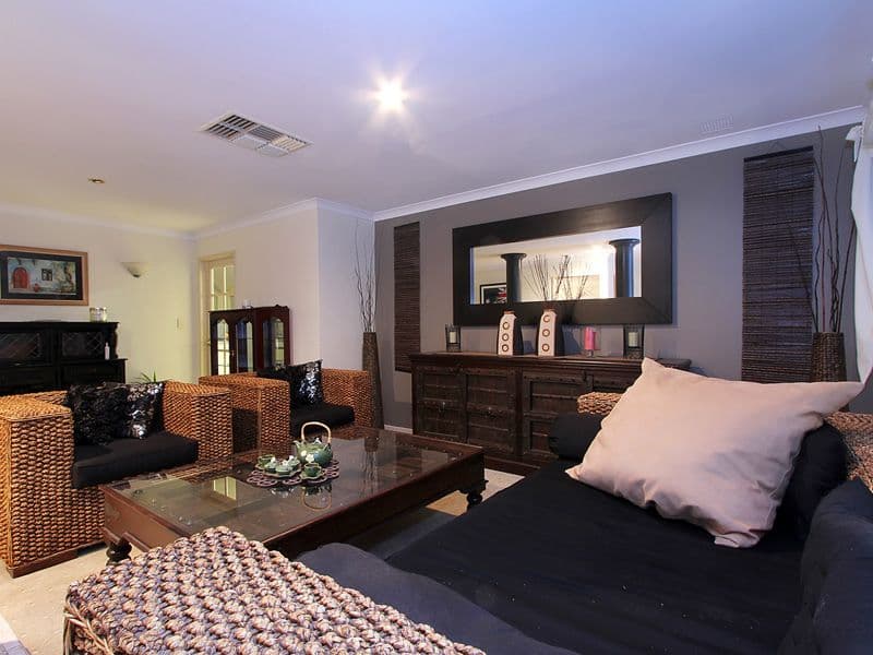 17 Englefield Retreat, LANDSDALE WA 6065, Landsdale - Thumbnail 3