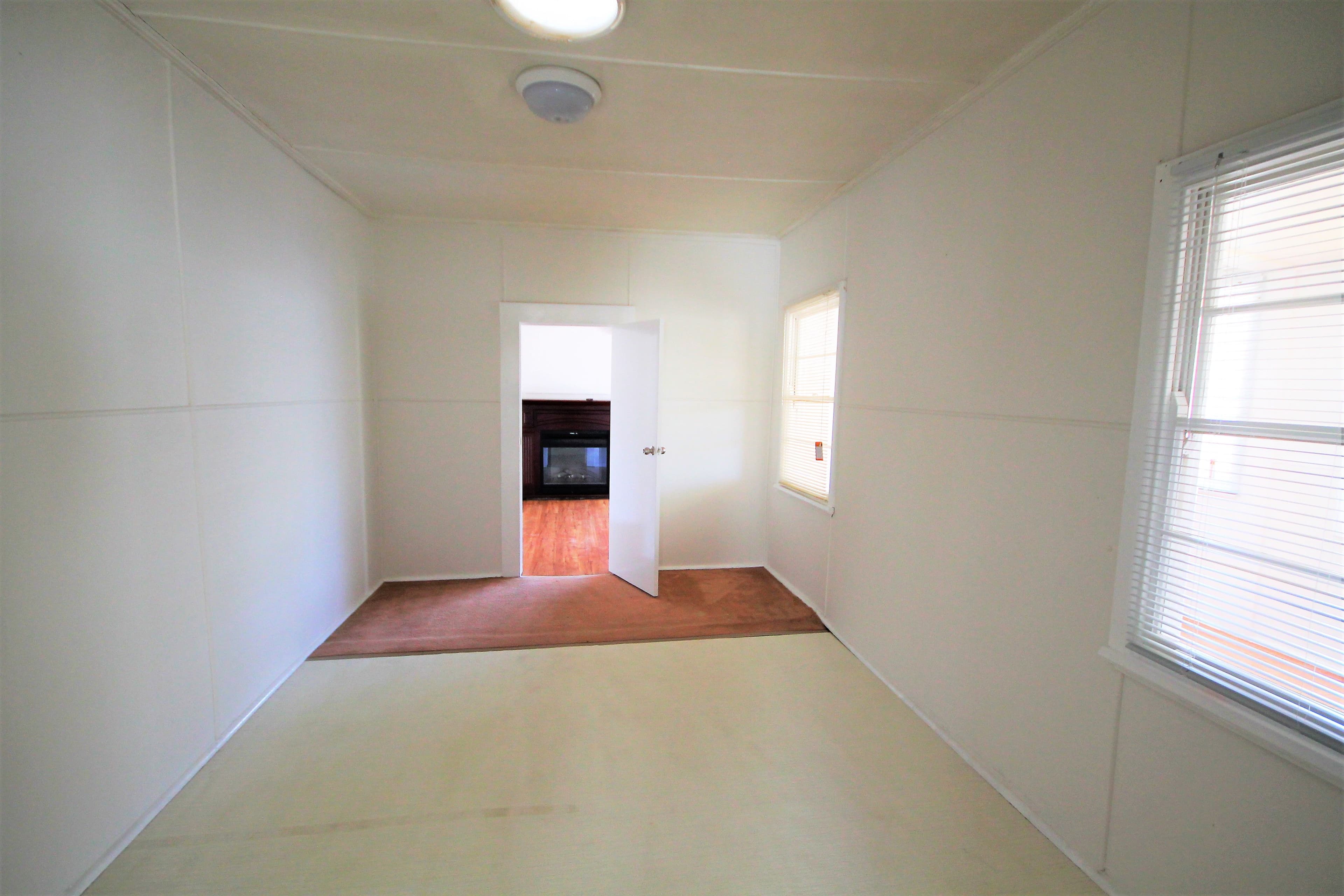 11 Miro Street, Young - Thumbnail 7