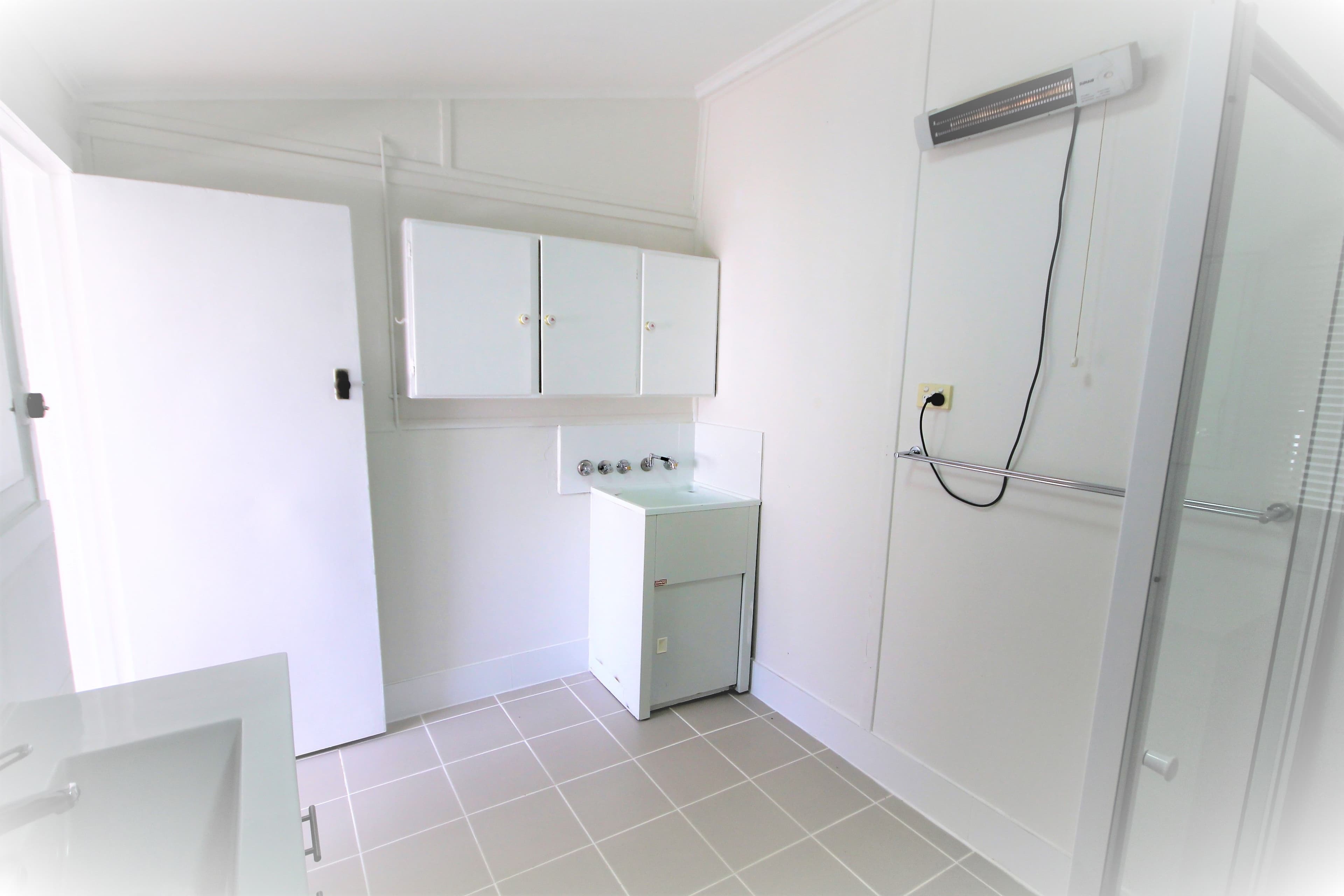11 Miro Street, Young - Thumbnail 8