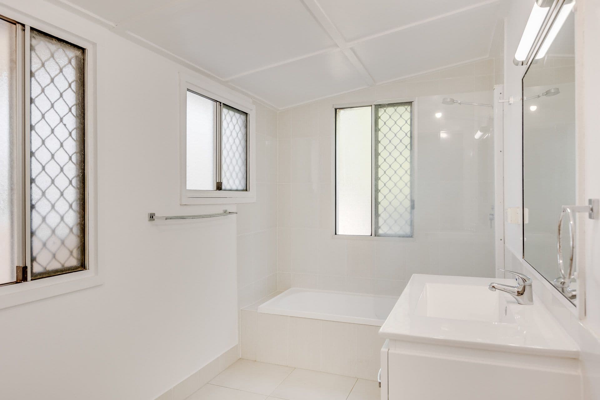 13 O'Quinn Street, Harristown QLD 4350, Harristown - Thumbnail 5