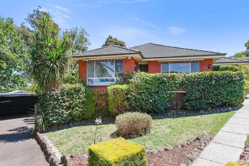 9 Elms Road, Mooroolbark VIC 3138, Mooroolbark - Image 1