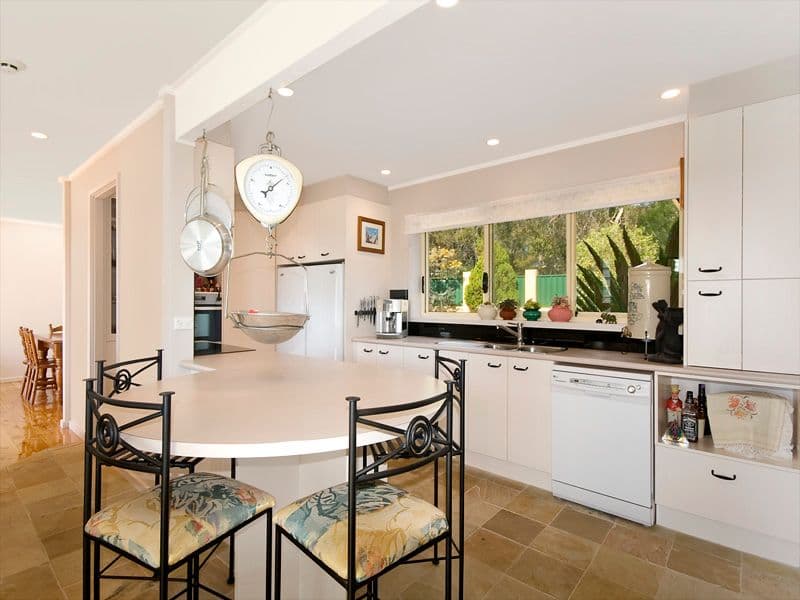 4  Struen Marie Street, KAREELA NSW 2232, Kareela - Thumbnail 4