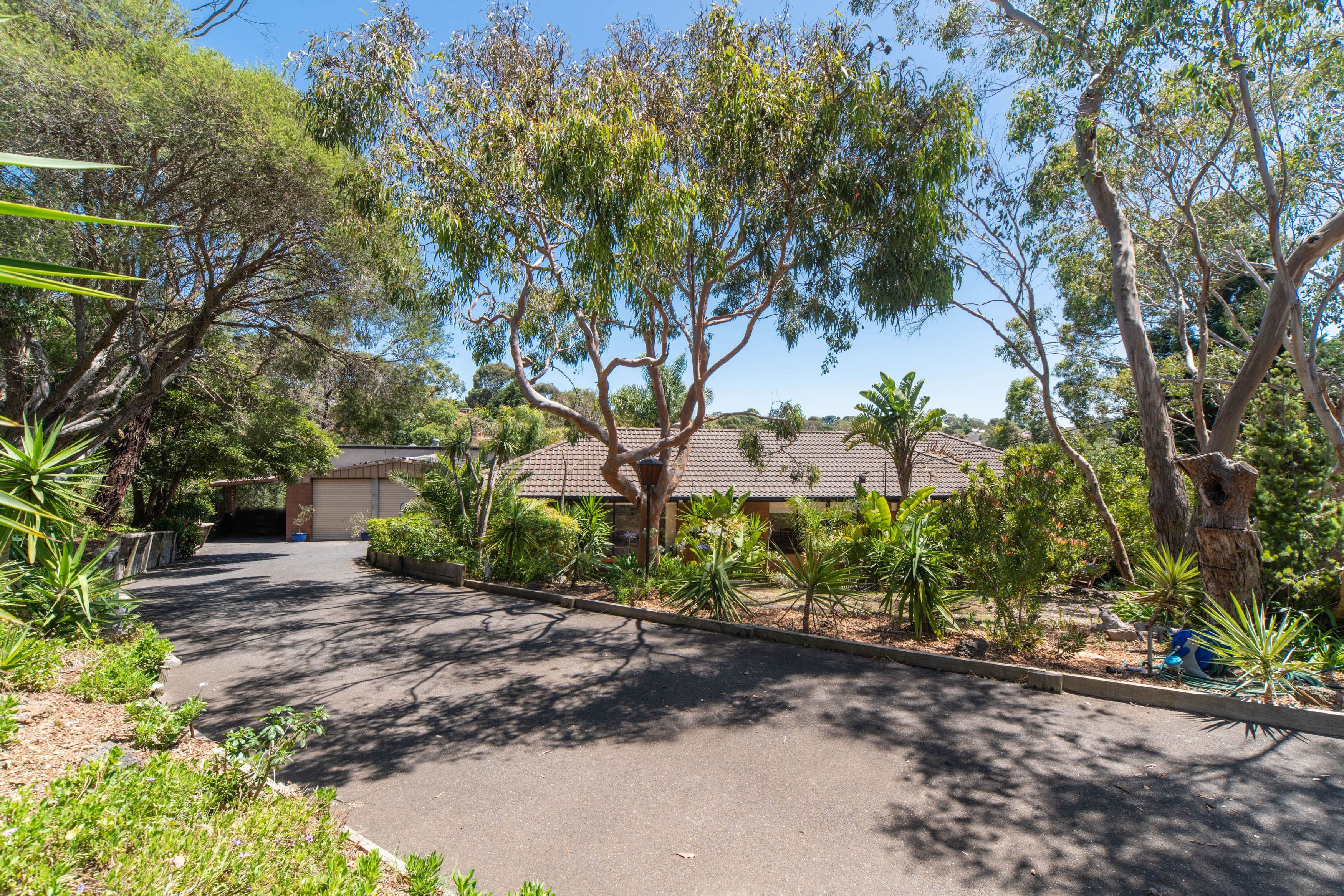 4 Minimbah Court, Frankston South VIC 3199, Frankston South - Thumbnail 2