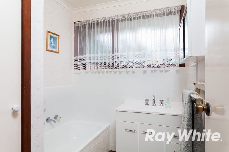 1 Carinya Court, HASTINGS VIC 3915, Hastings - Thumbnail 5