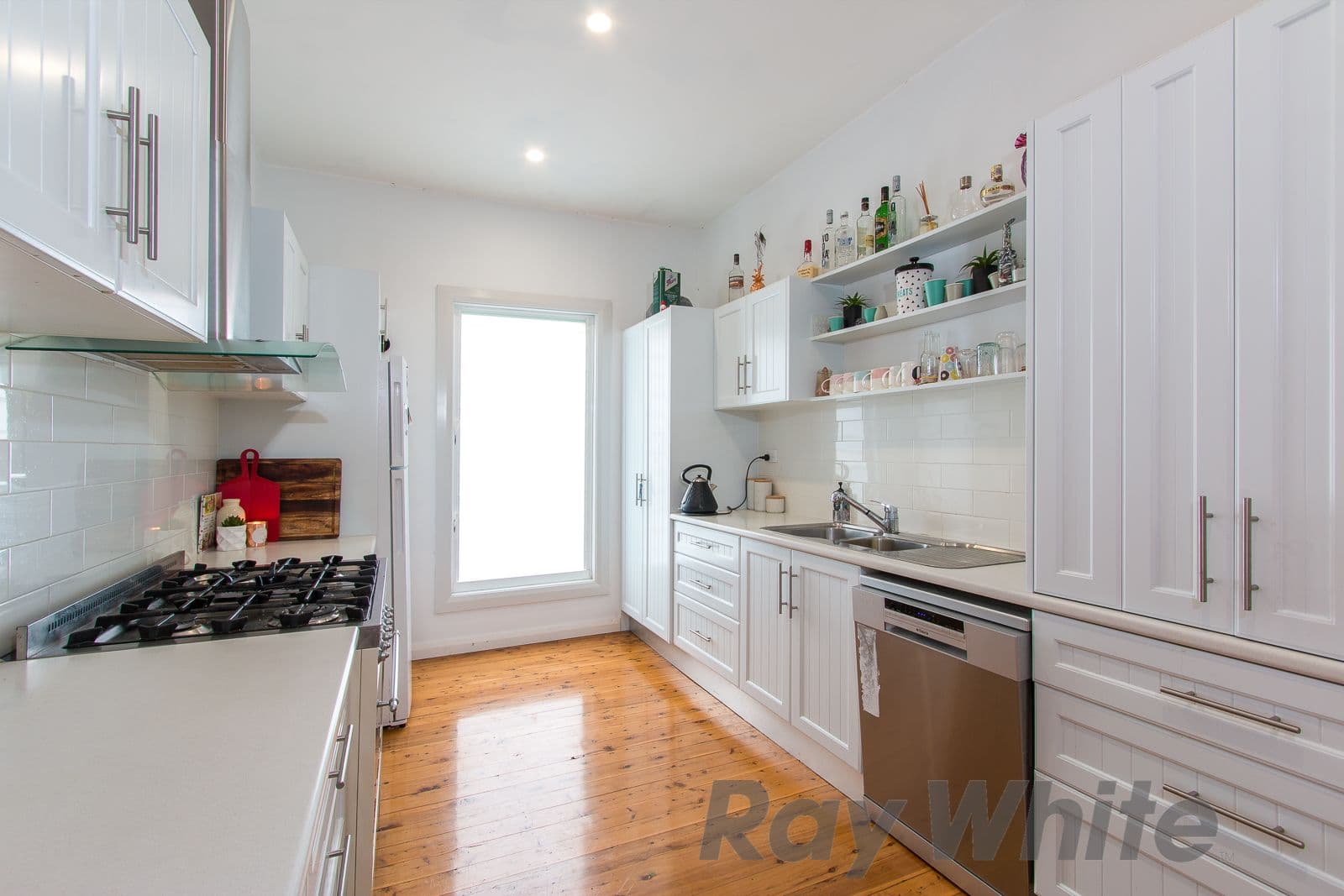 24 Bridge Street, Waratah - Thumbnail 2