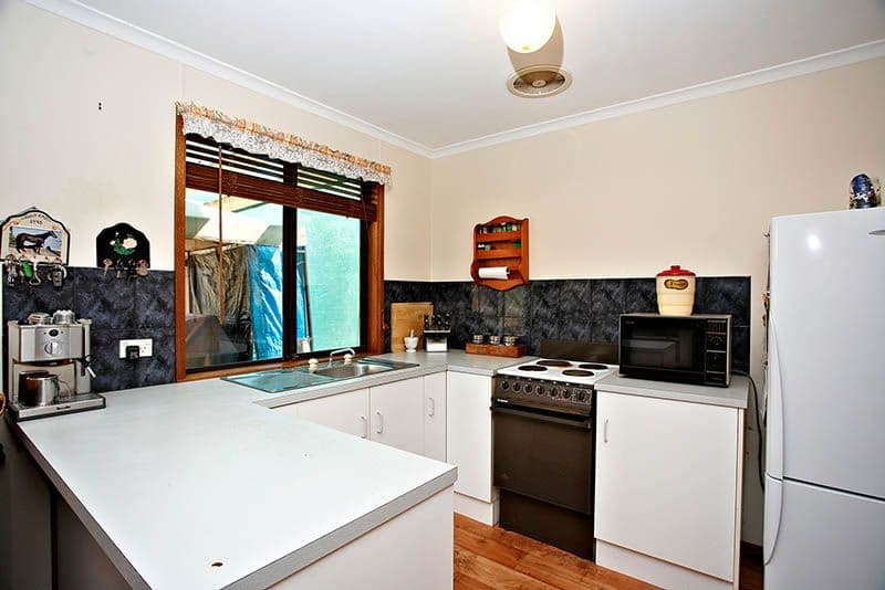 4 Connell Vale Road, LEWISTON SA 5501, Lewiston - Thumbnail 2