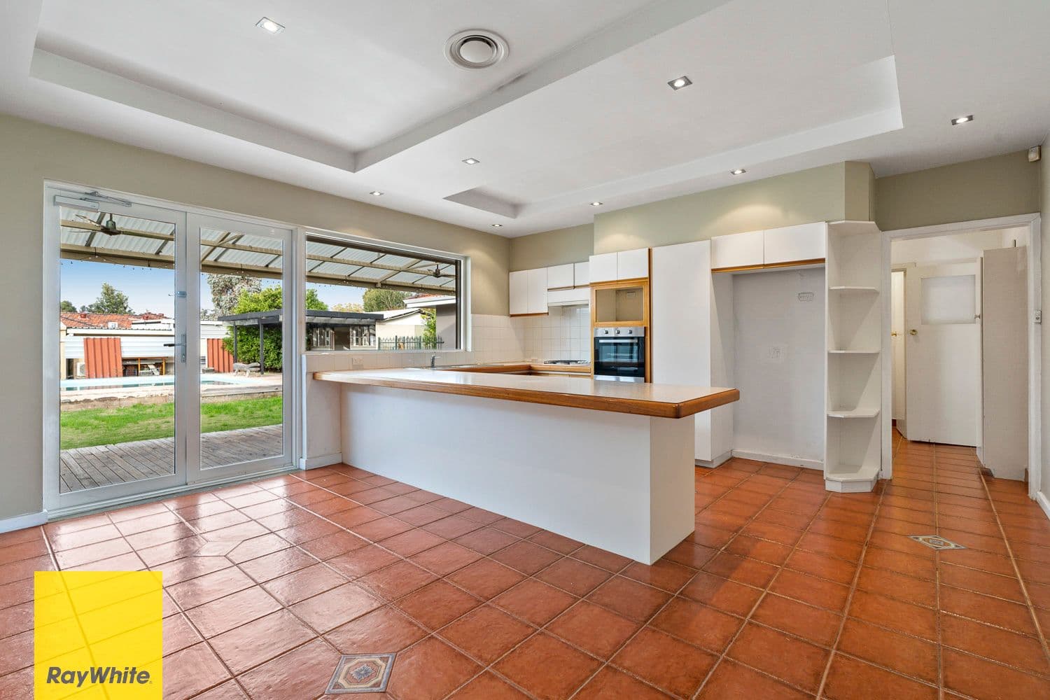 18 Thurlow Avenue, Yokine WA 6060, Yokine - Thumbnail 7