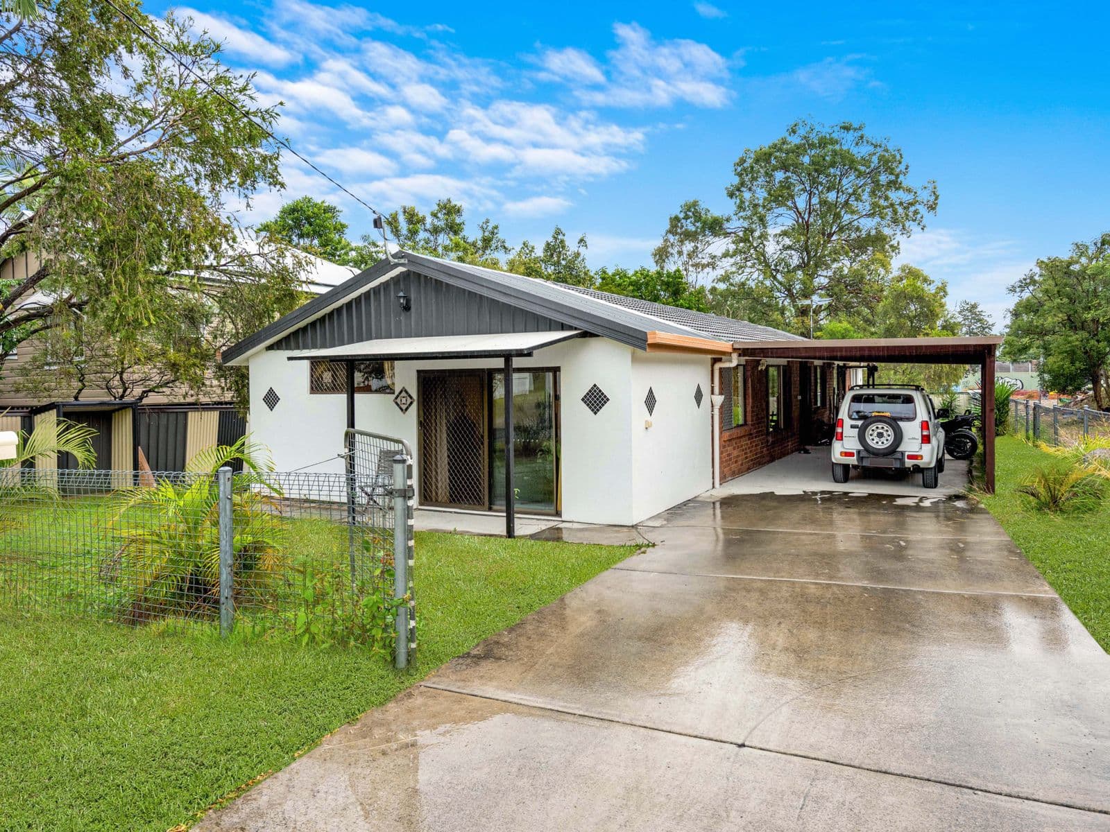3 Broadmere Street, Annerley QLD 4103, Annerley - Image 1