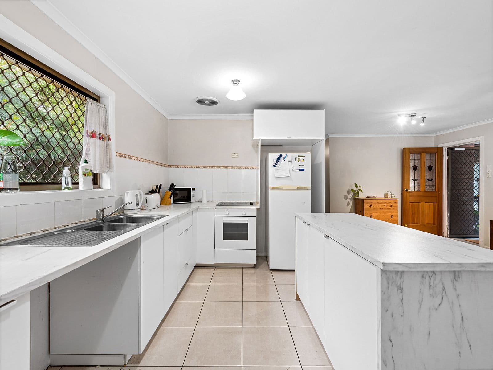 3 Broadmere Street, Annerley QLD 4103, Annerley - Thumbnail 5