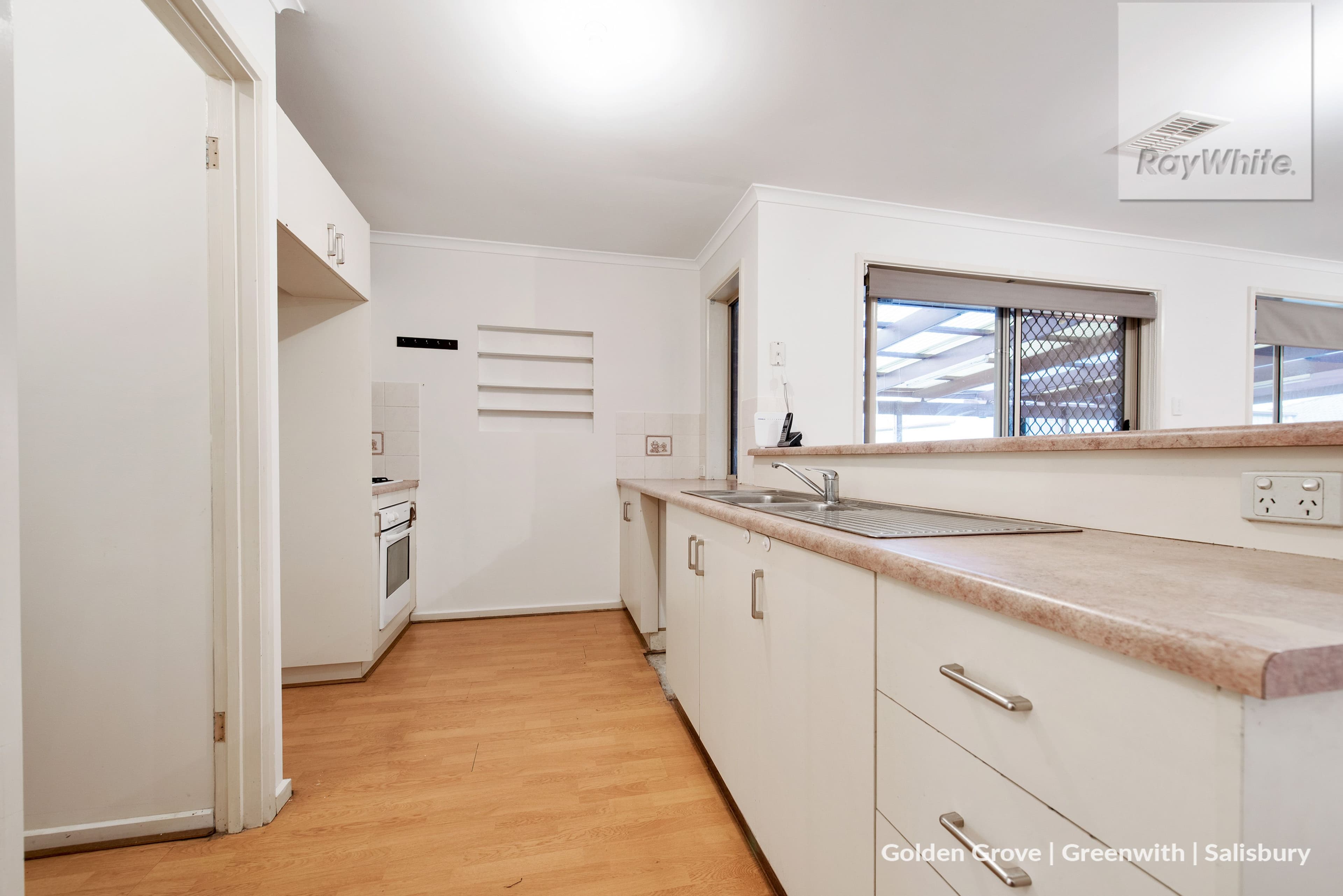 4 Mensforth Court, Paralowie SA 5108, Paralowie - Thumbnail 5