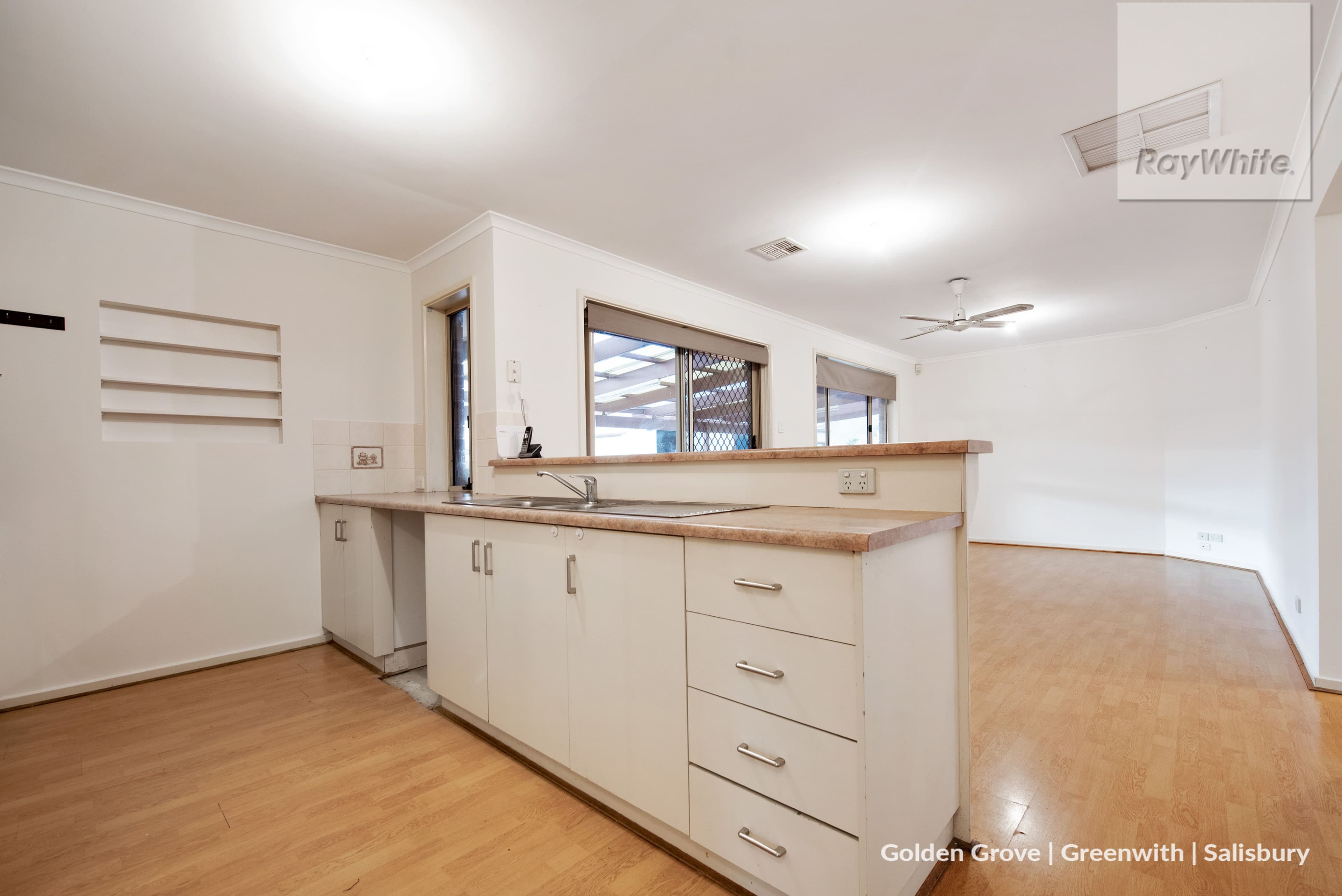 4 Mensforth Court, Paralowie SA 5108, Paralowie - Thumbnail 6