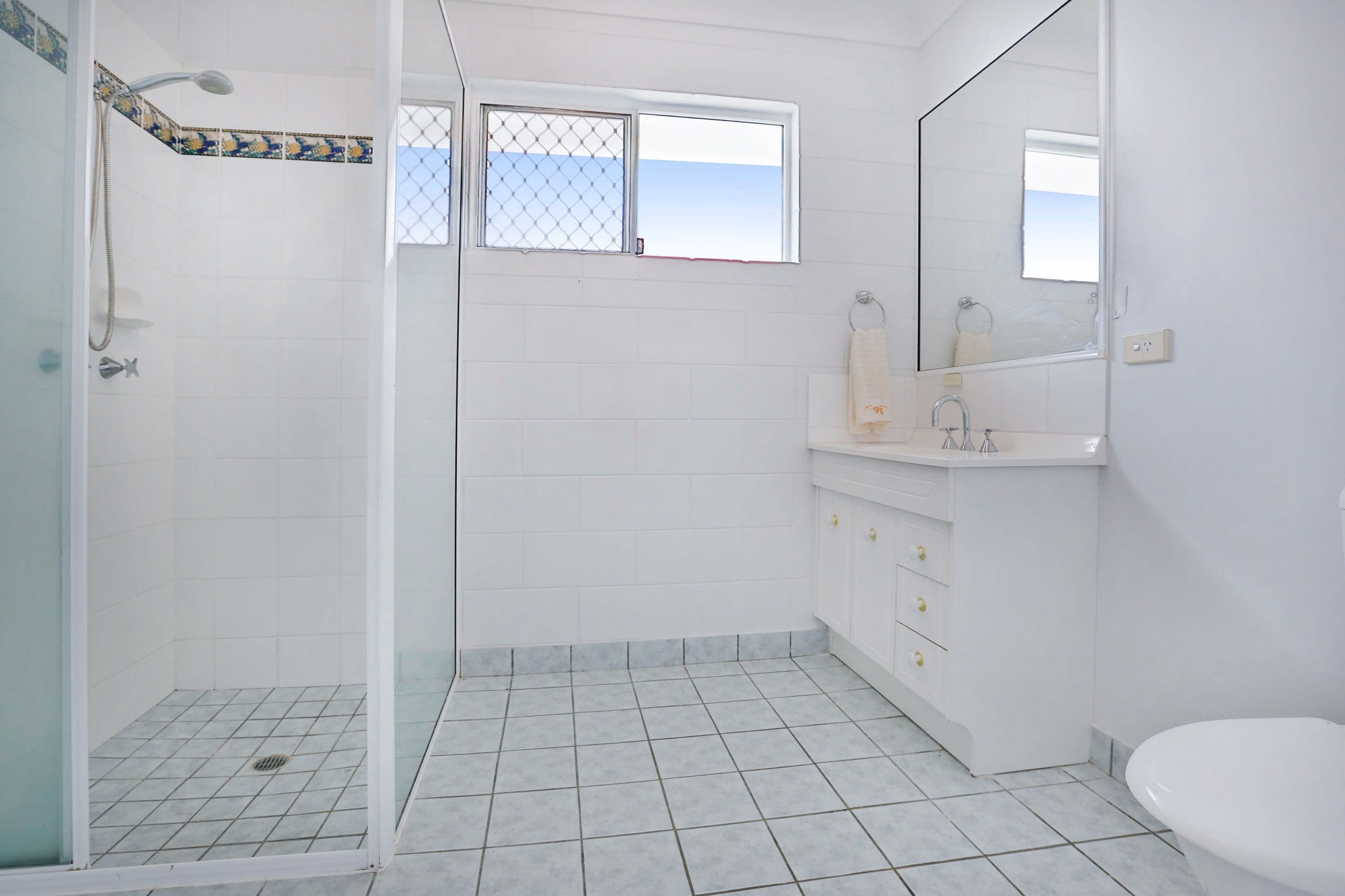 14 Alpina Place, Kirwan QLD 4817, Kirwan - Thumbnail 7