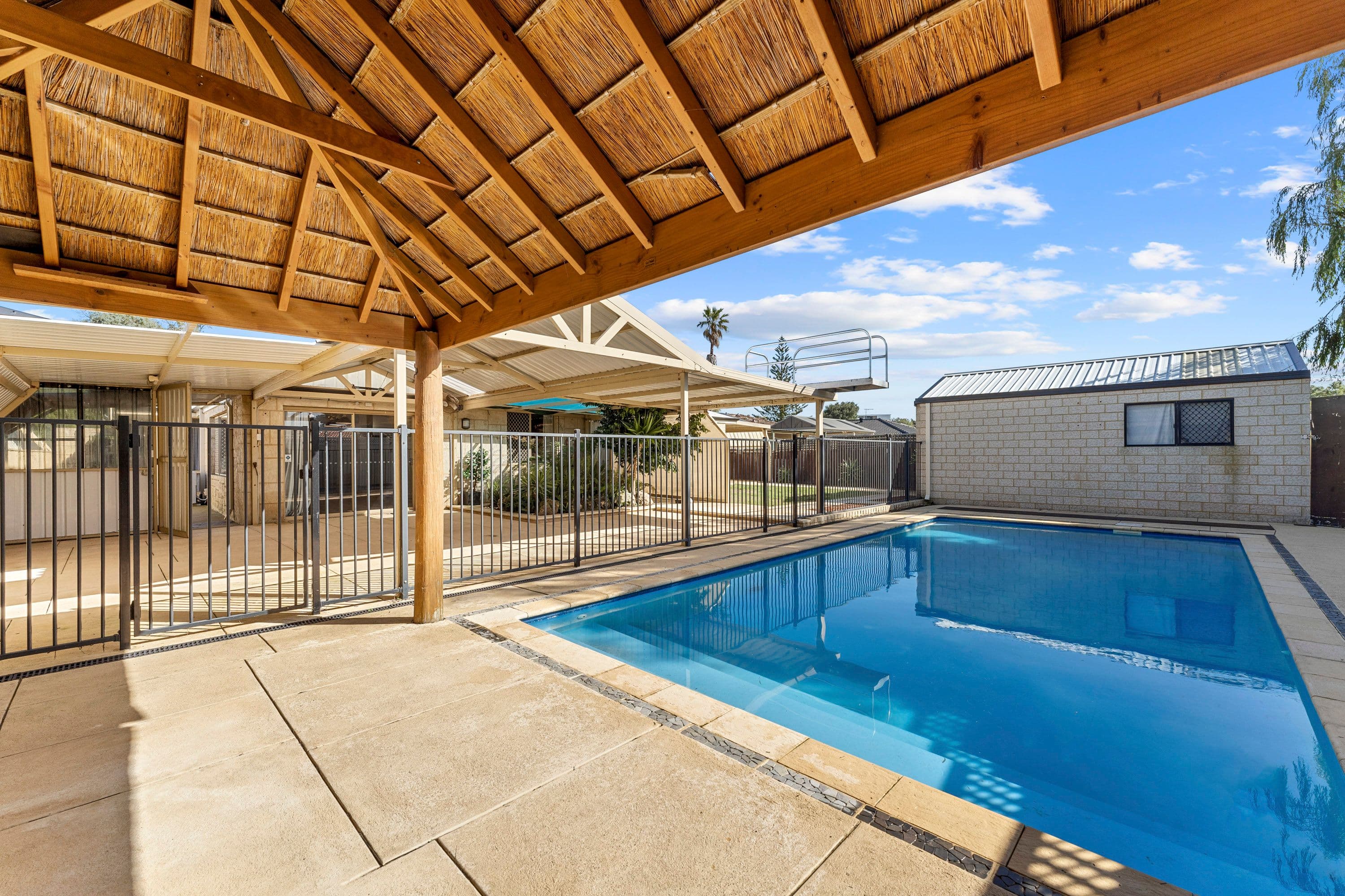 27 Fendam Street, Waikiki WA 6169, Waikiki - Thumbnail 3