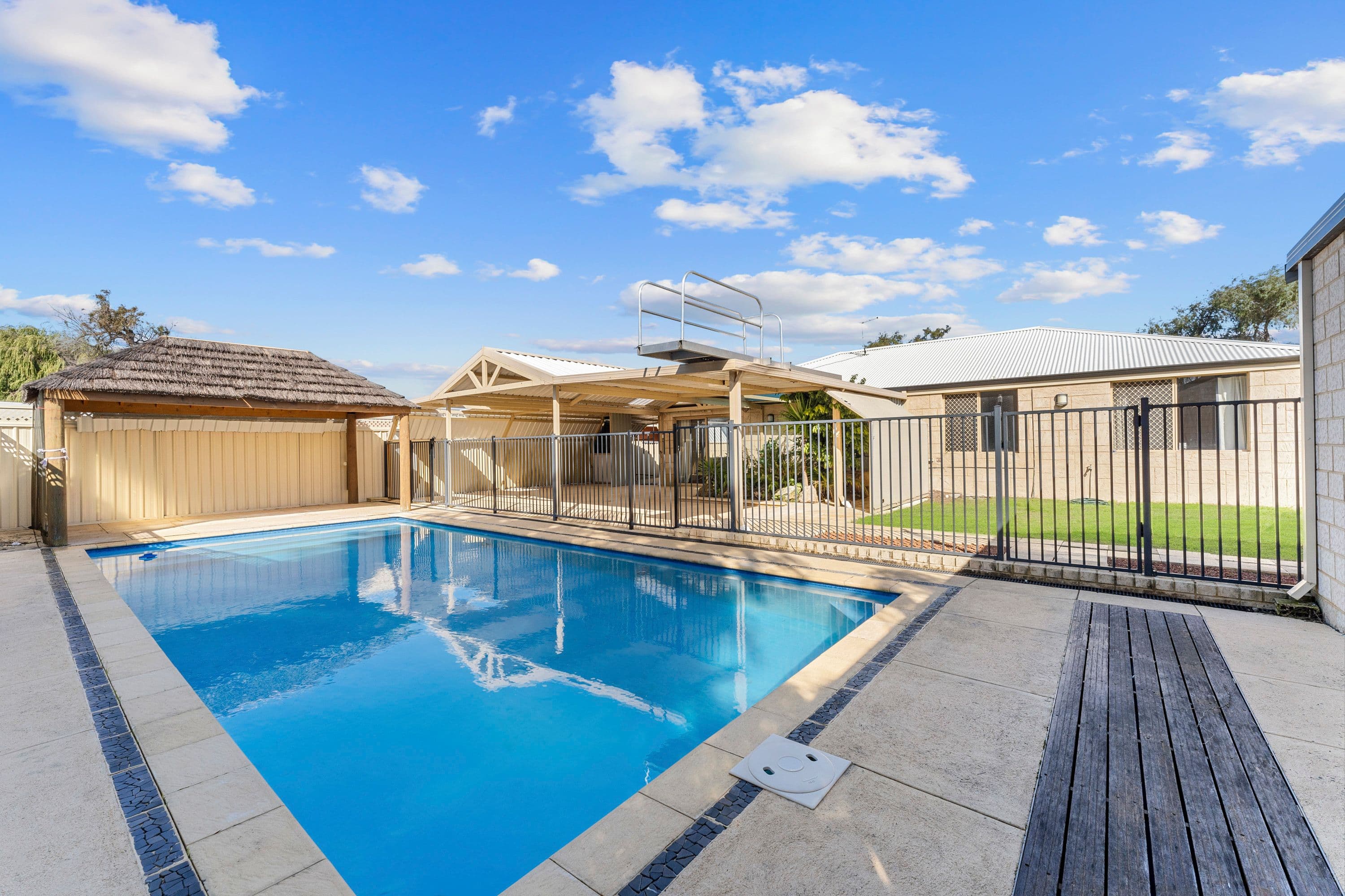 27 Fendam Street, Waikiki WA 6169, Waikiki - Thumbnail 4