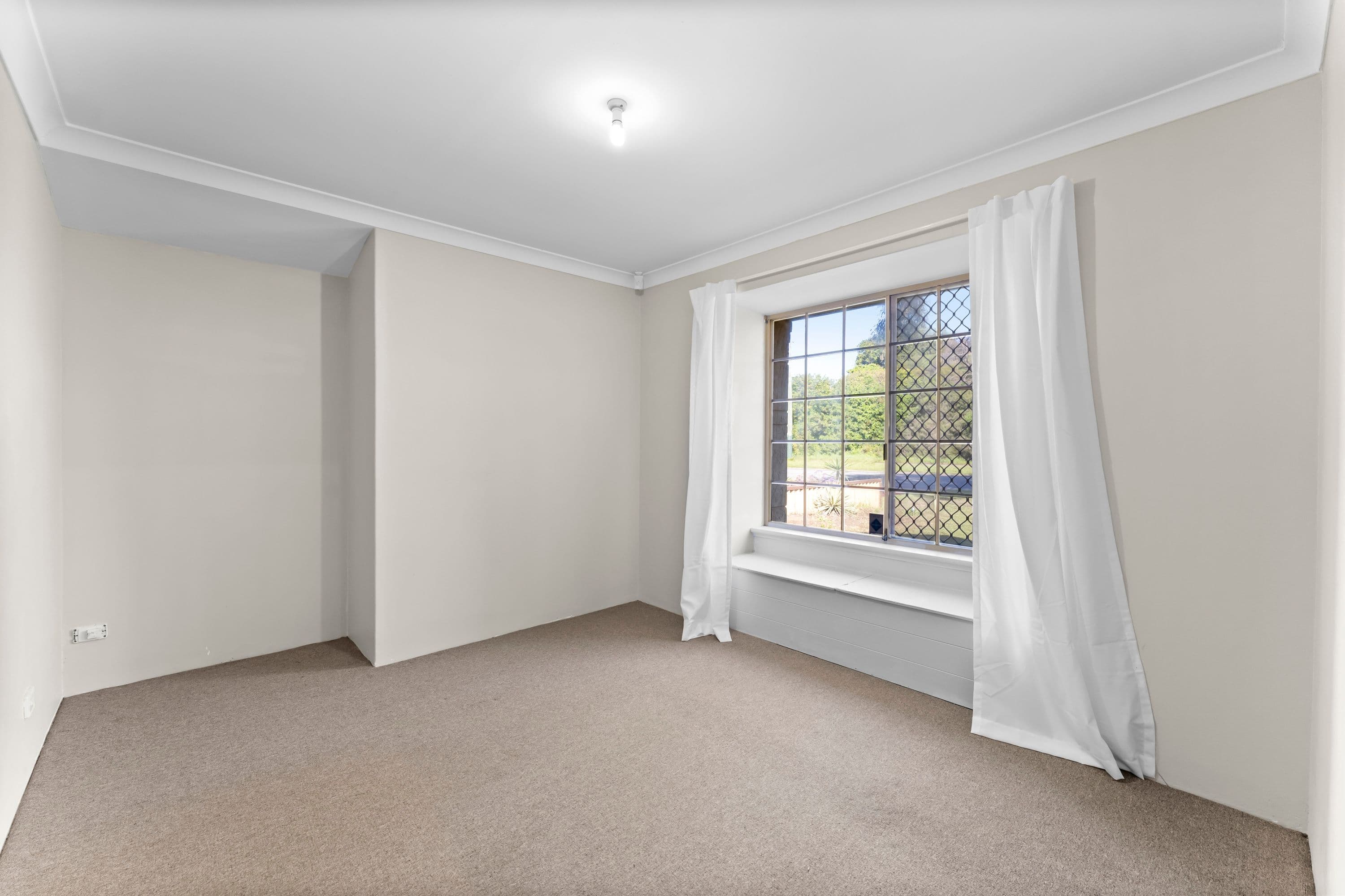 27 Fendam Street, Waikiki WA 6169, Waikiki - Thumbnail 7