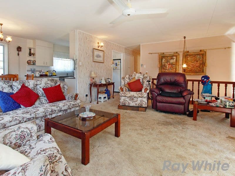 43 Redgrave Street, STAFFORD HEIGHTS QLD 4053, Stafford Heights - Thumbnail 2
