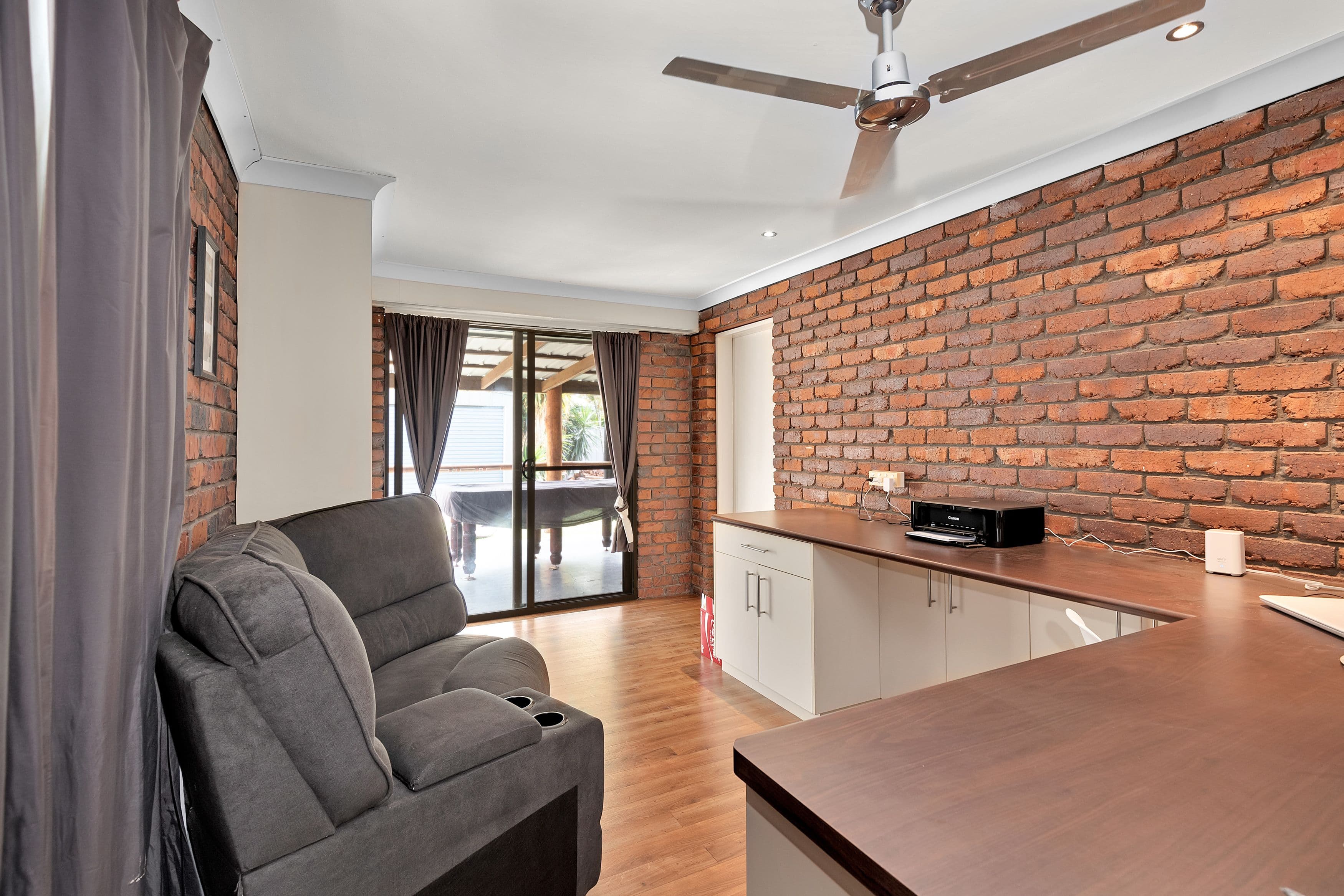 51 Loch Street, Emerald QLD 4720, Emerald - Thumbnail 7