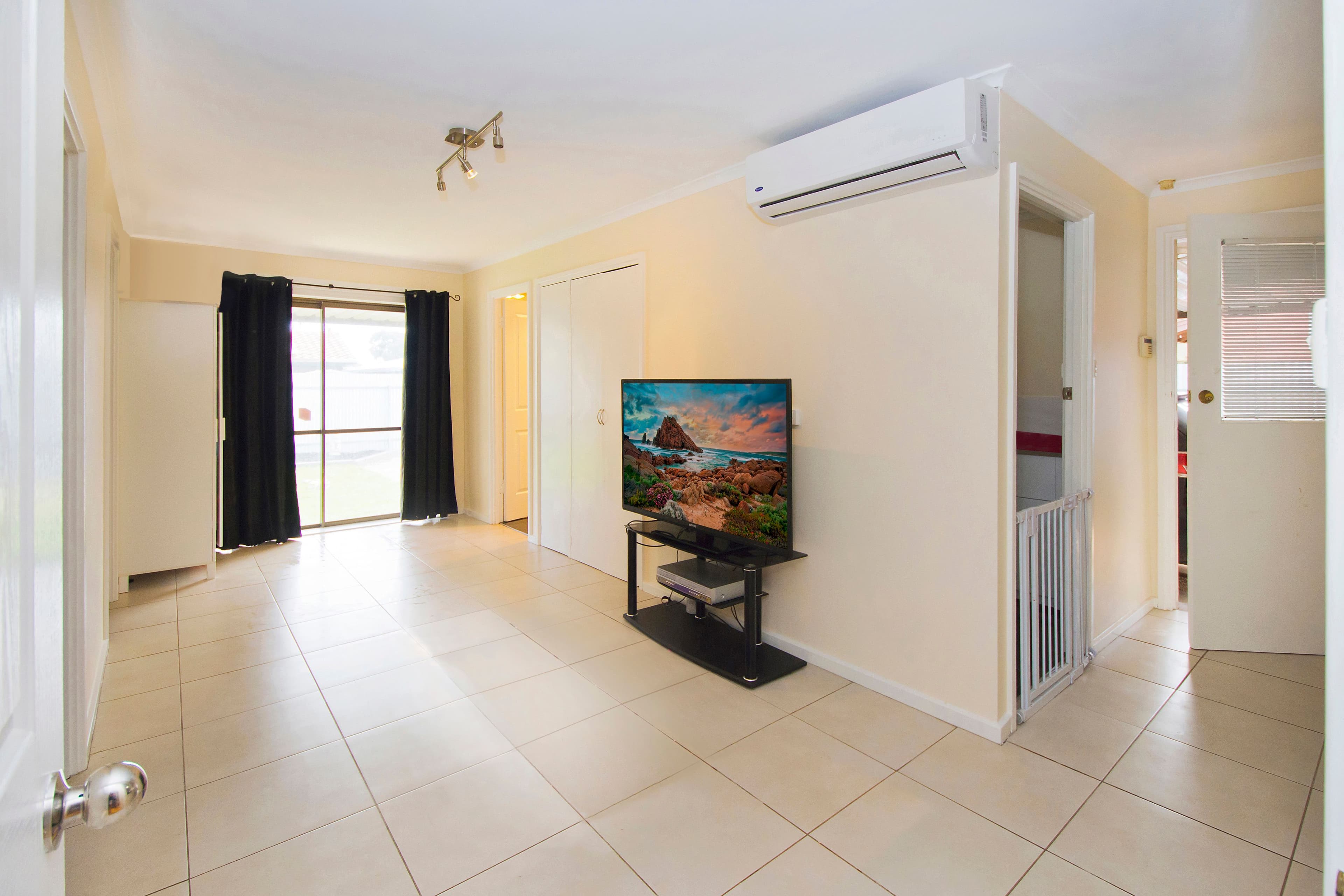 4 Taringa Road, Salisbury North SA 5108, Salisbury North - Thumbnail 5