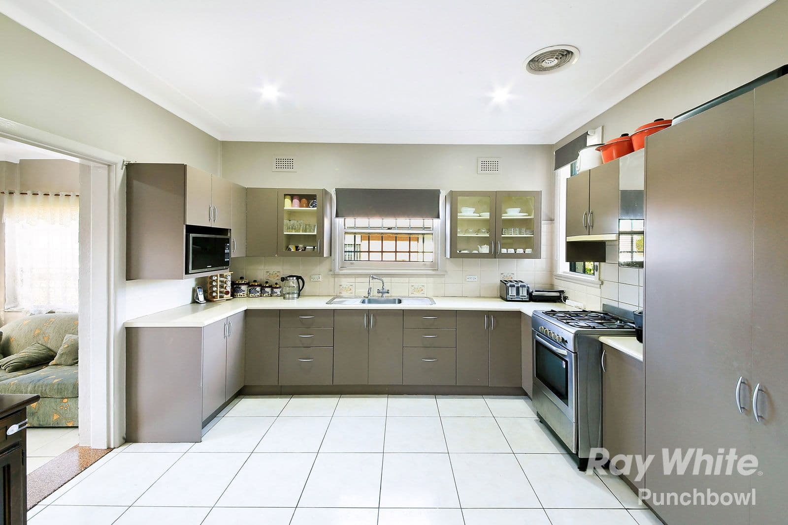 55 Wattle Street, Punchbowl - Thumbnail 3