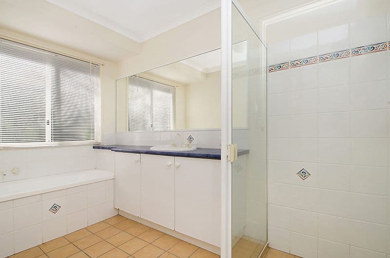 11 Lakeside Drive, COOROIBAH QLD 4565, Cooroibah - Thumbnail 6
