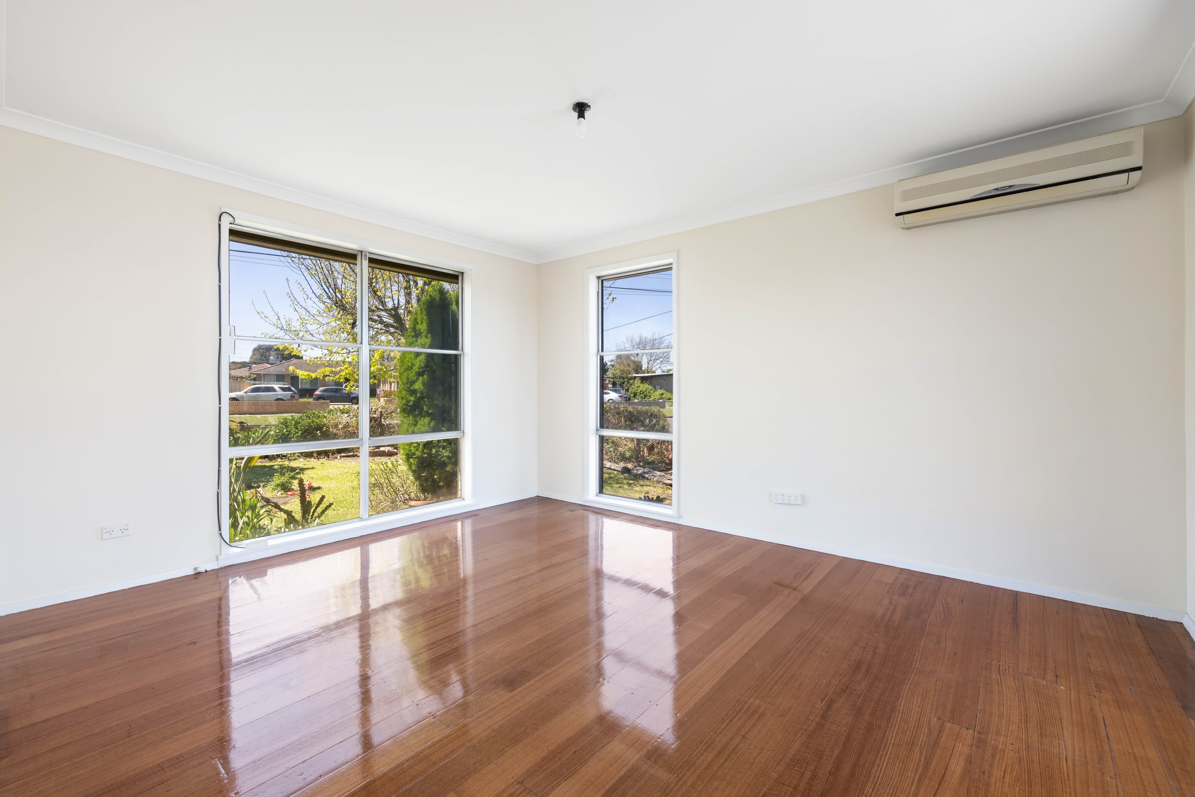 2 Hepburn Street, Dallas VIC 3047, Dallas - Thumbnail 3