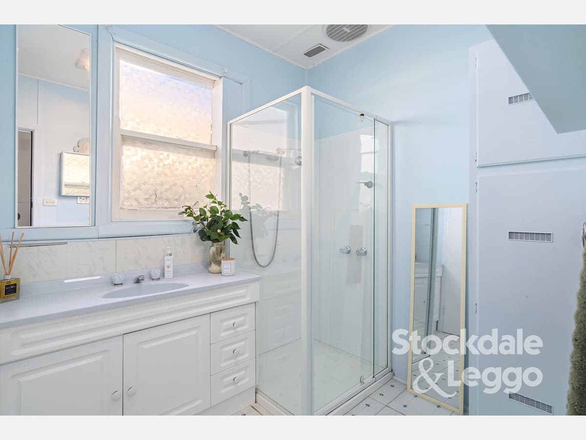 117 Seventh Avenue, Rosebud VIC 3939, Rosebud - Thumbnail 7