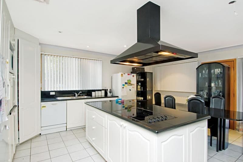 33 Arndill Avenue, BAULKHAM HILLS NSW 2153, Baulkham Hills - Thumbnail 3