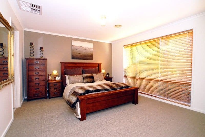 2 Conifer Court, LYSTERFIELD VIC 3156, Lysterfield - Thumbnail 2