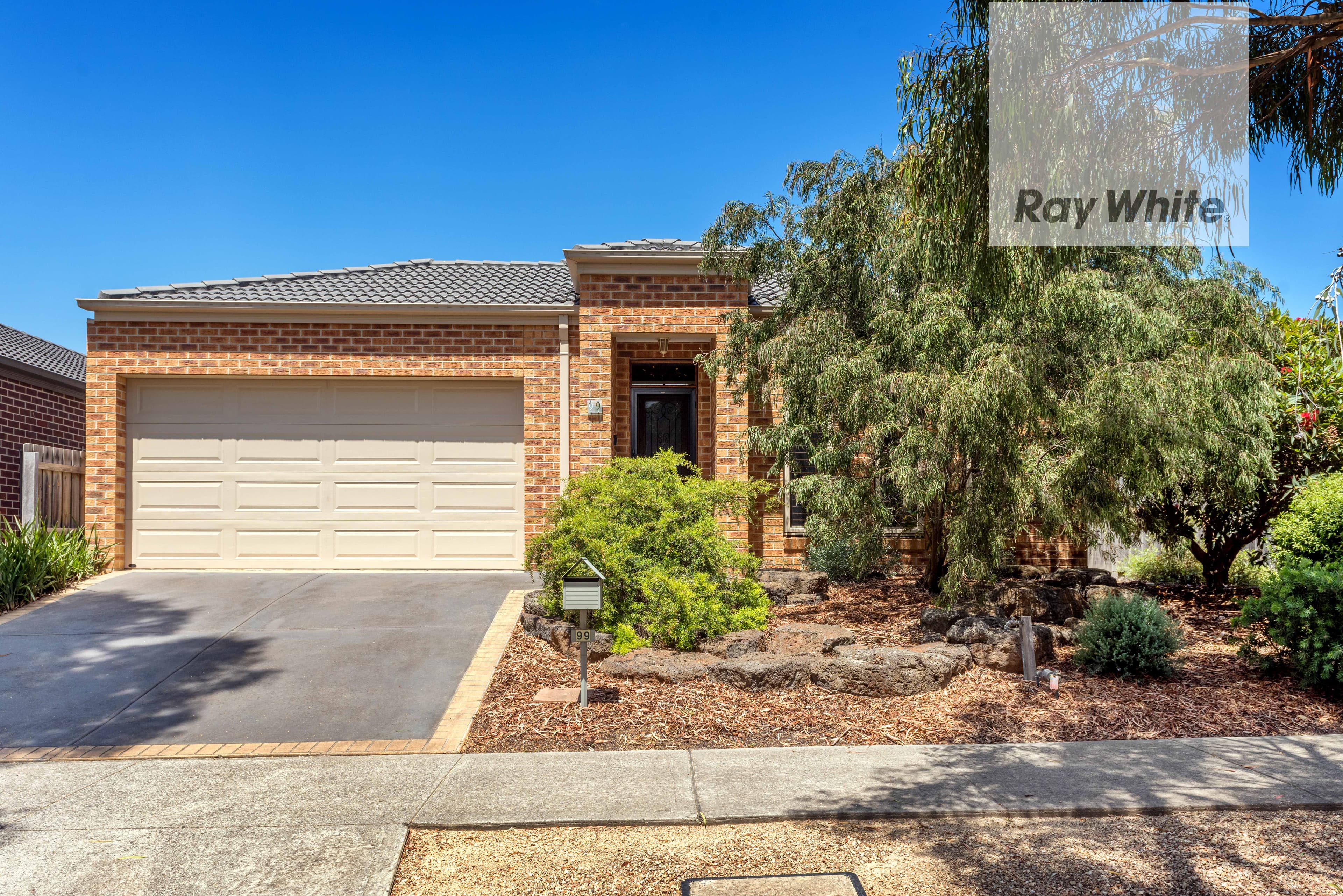 99 Waterview Drive, Mernda VIC 3754, Mernda - Thumbnail 2